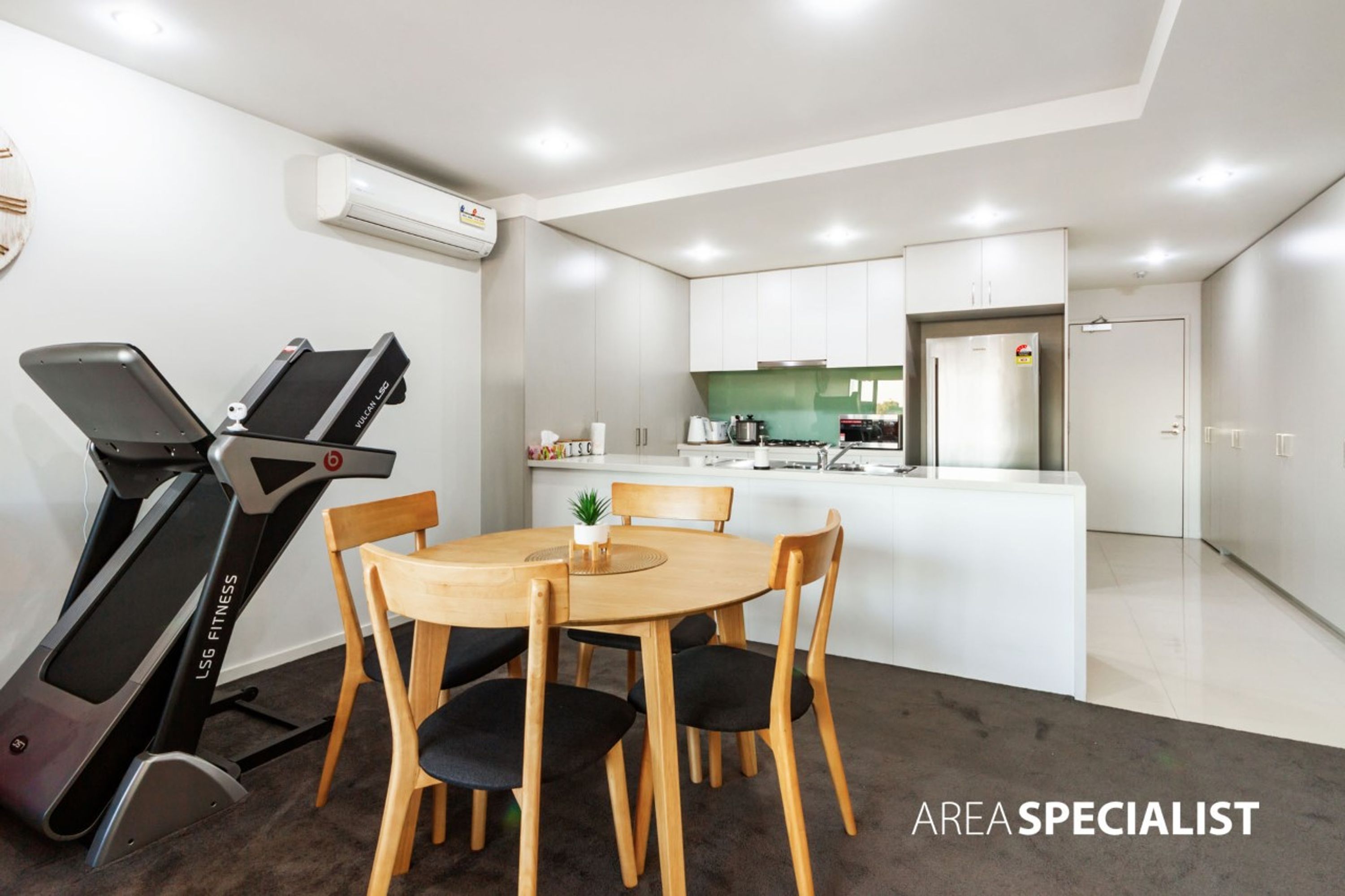 16/1 Woodward Way, Caroline Springs VIC 3023, Caroline Springs - Thumbnail 4