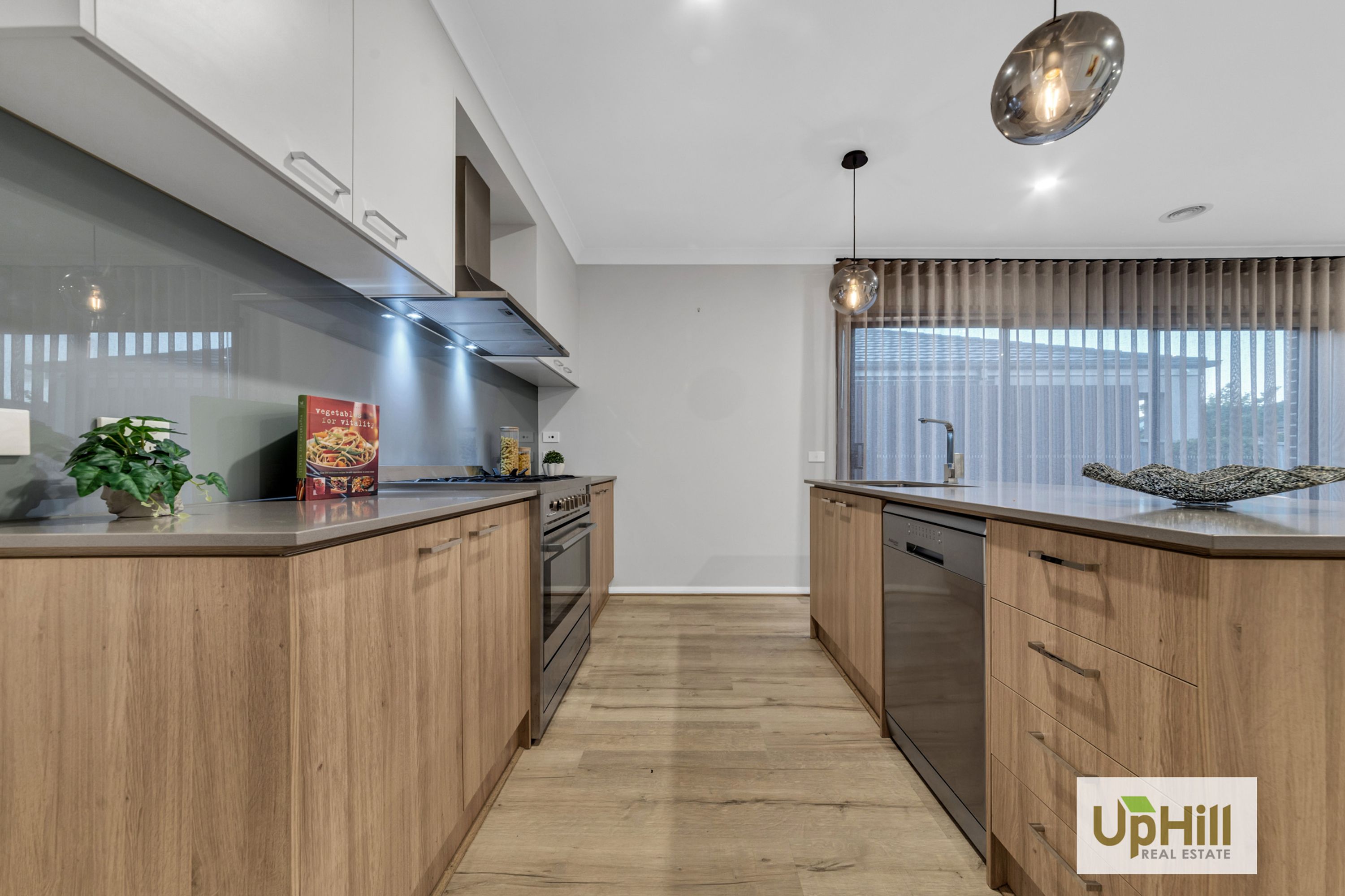 14 Outfield Road, Clyde - Thumbnail 6