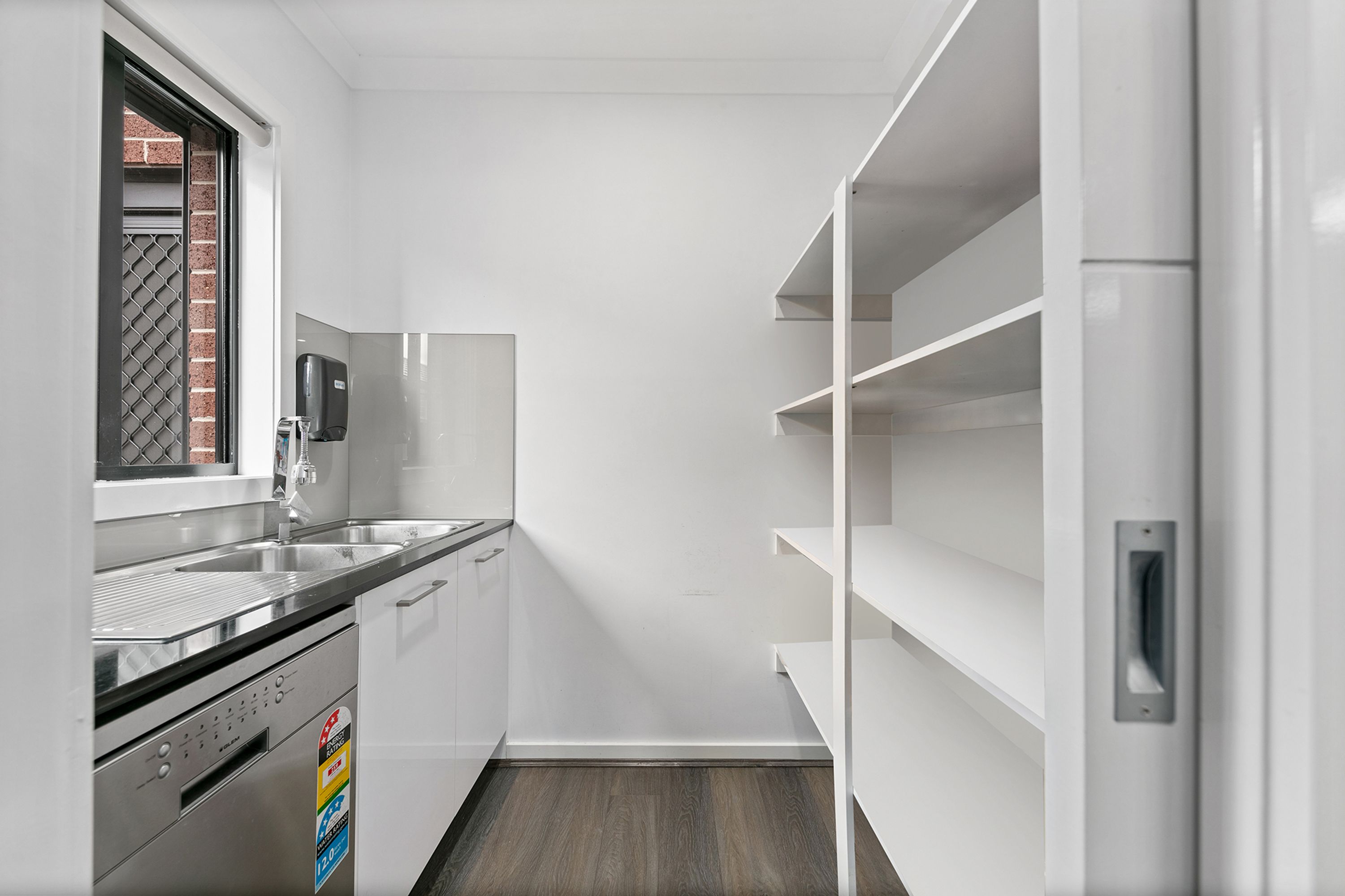 62 Hawking Crescent, Fraser Rise VIC 3336, Fraser Rise - Thumbnail 4