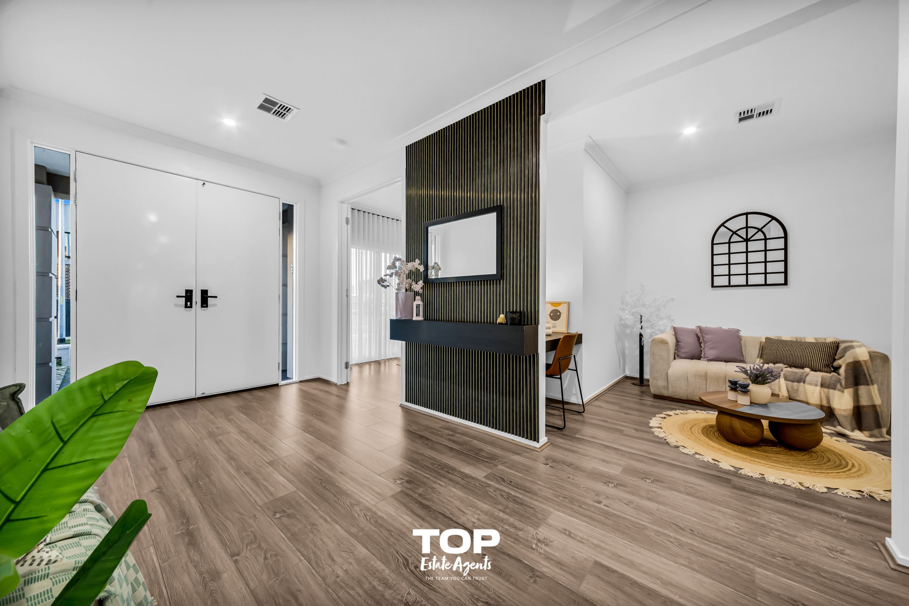184 Alexander Boulevard, Clyde North - Thumbnail 4