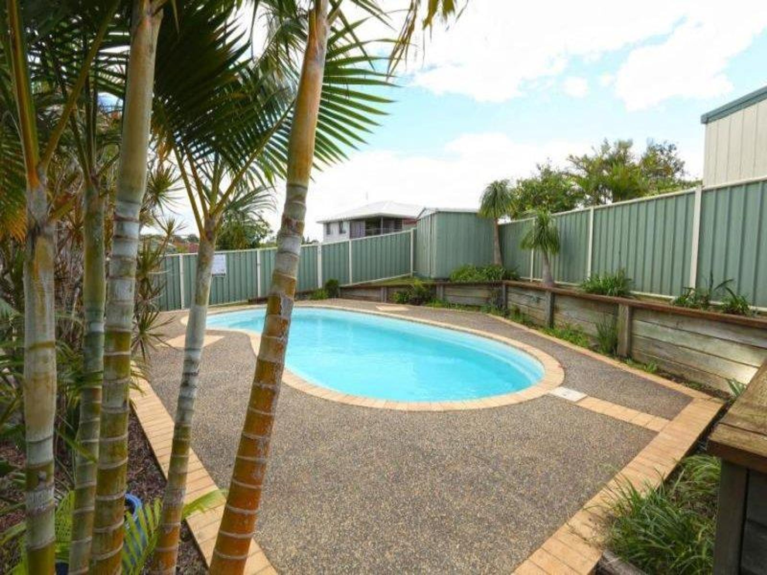 13 Martin Crescent, Junction Hill - Thumbnail 4