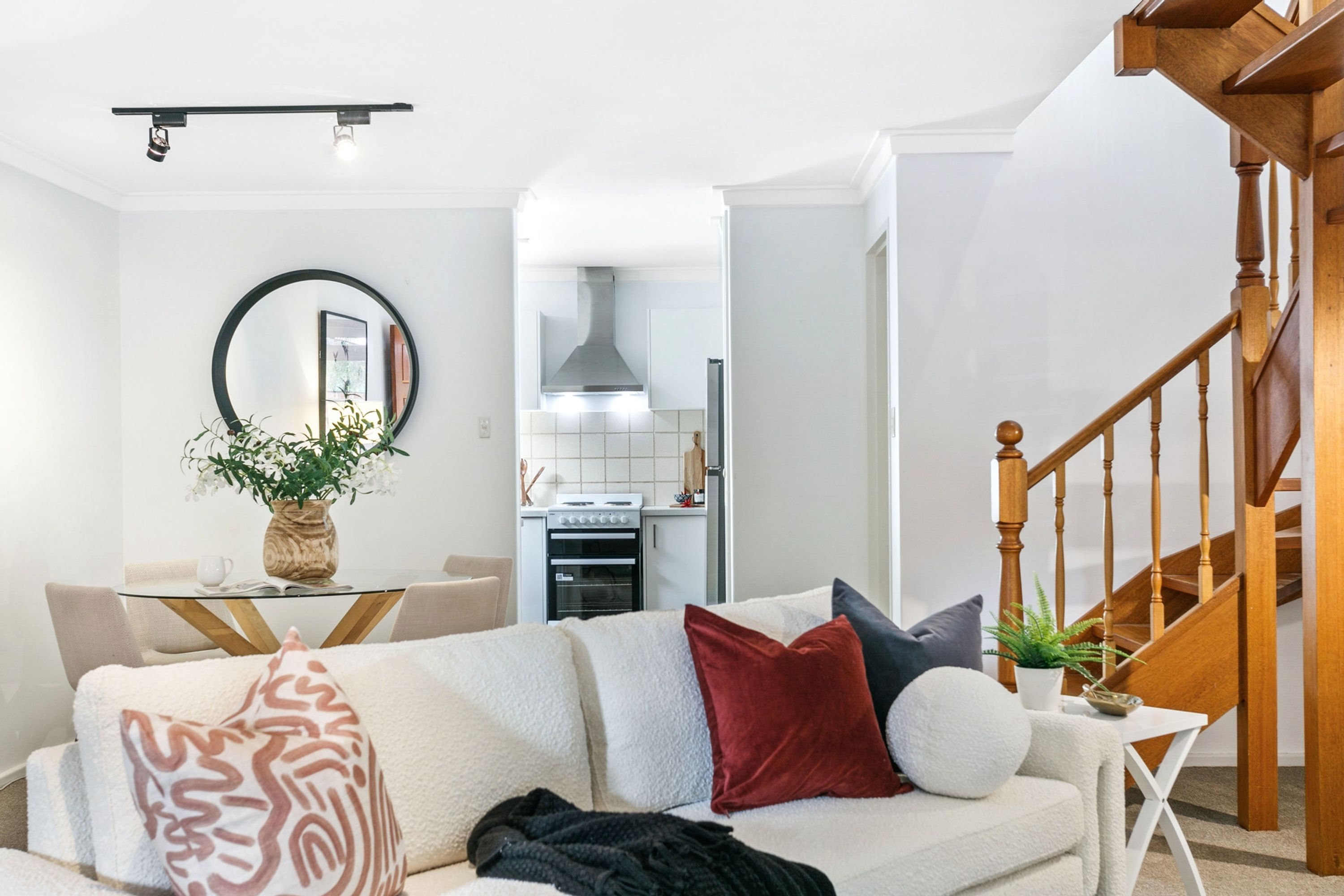 2/2/375 Bagot Road, Subiaco - Thumbnail 2