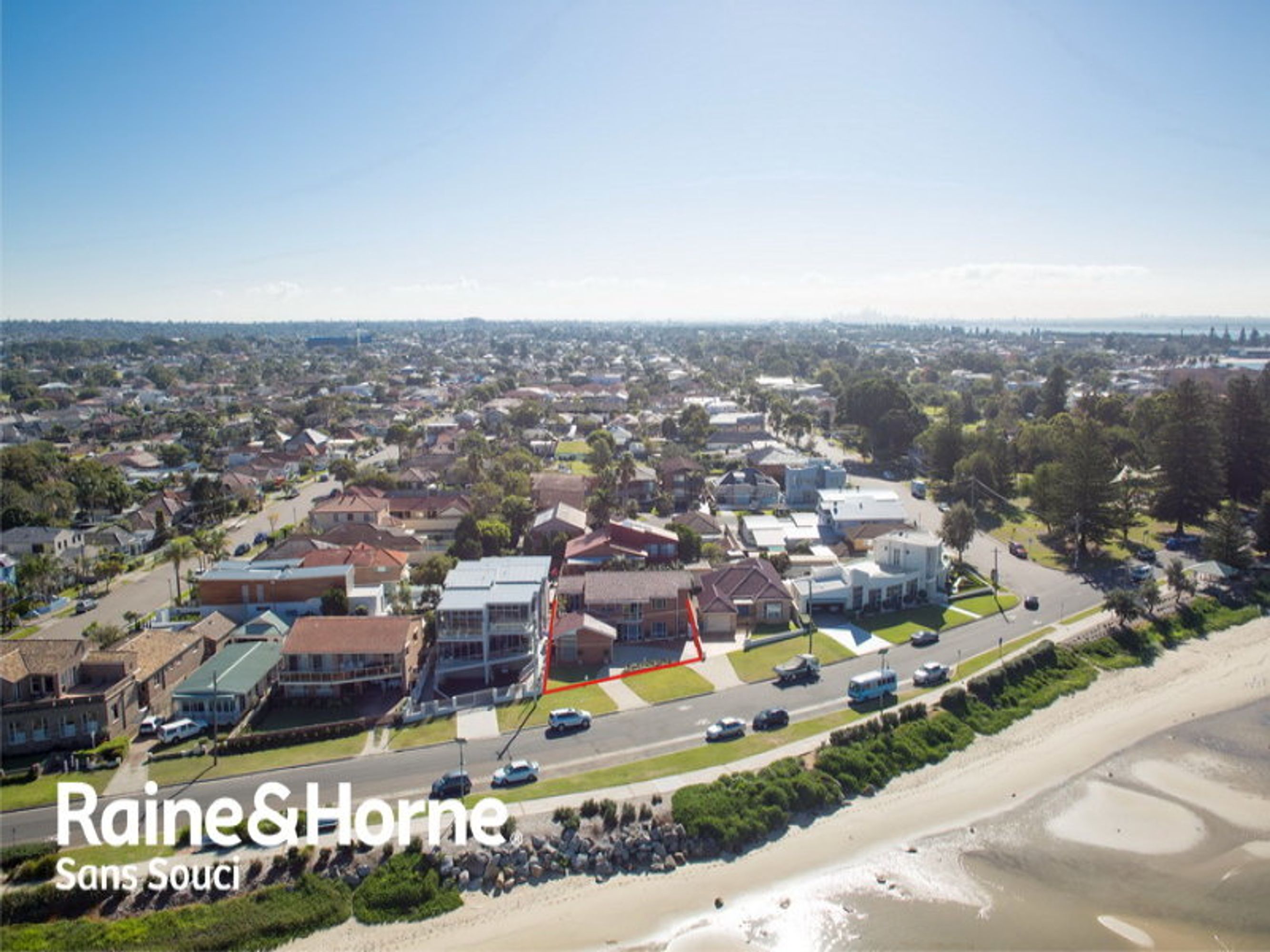 34 Riverside Drive, Sans Souci - Thumbnail 6