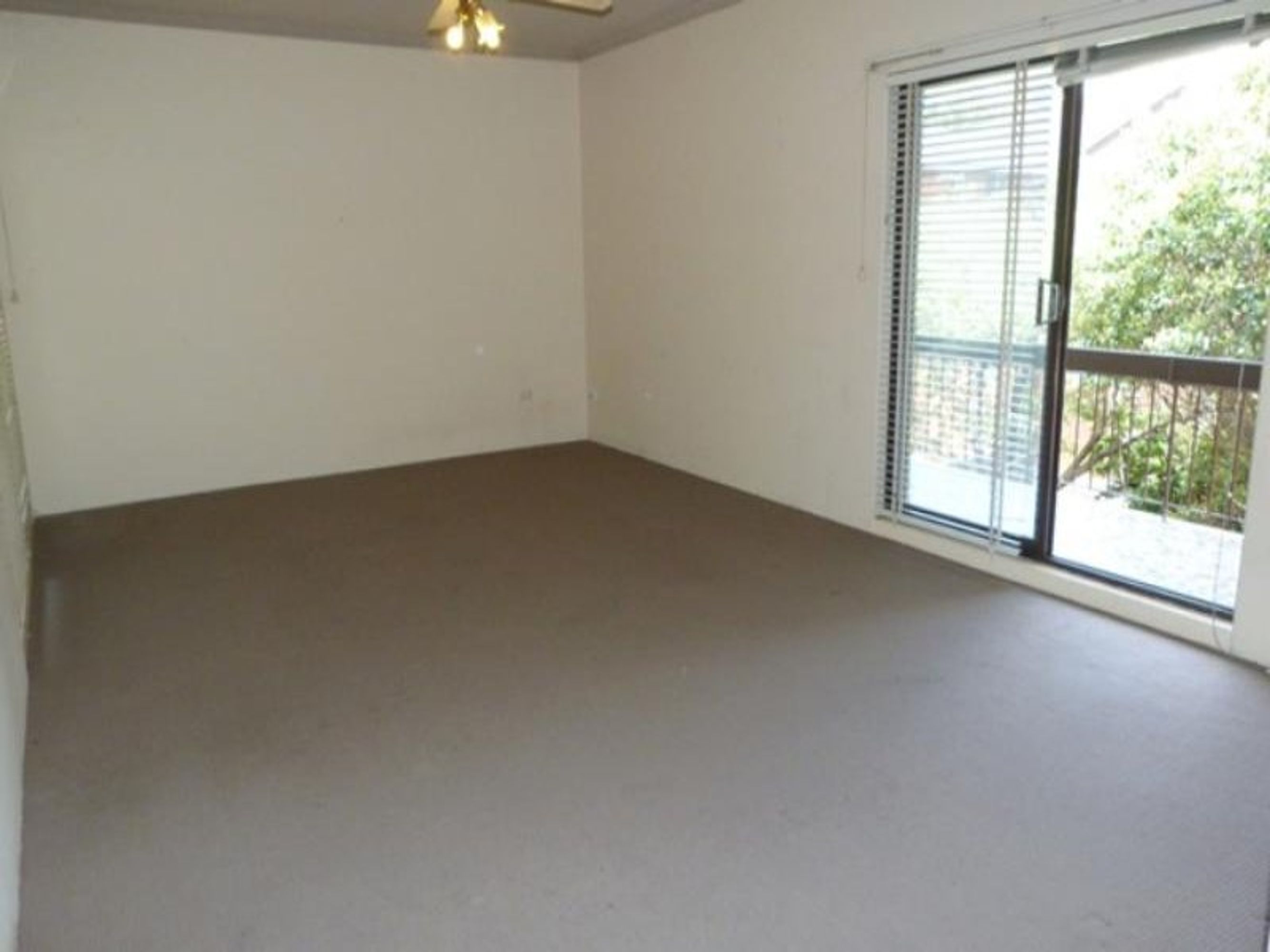 4/15-21 Bellevue Pde, Hurstville, Hurstville - Thumbnail 2