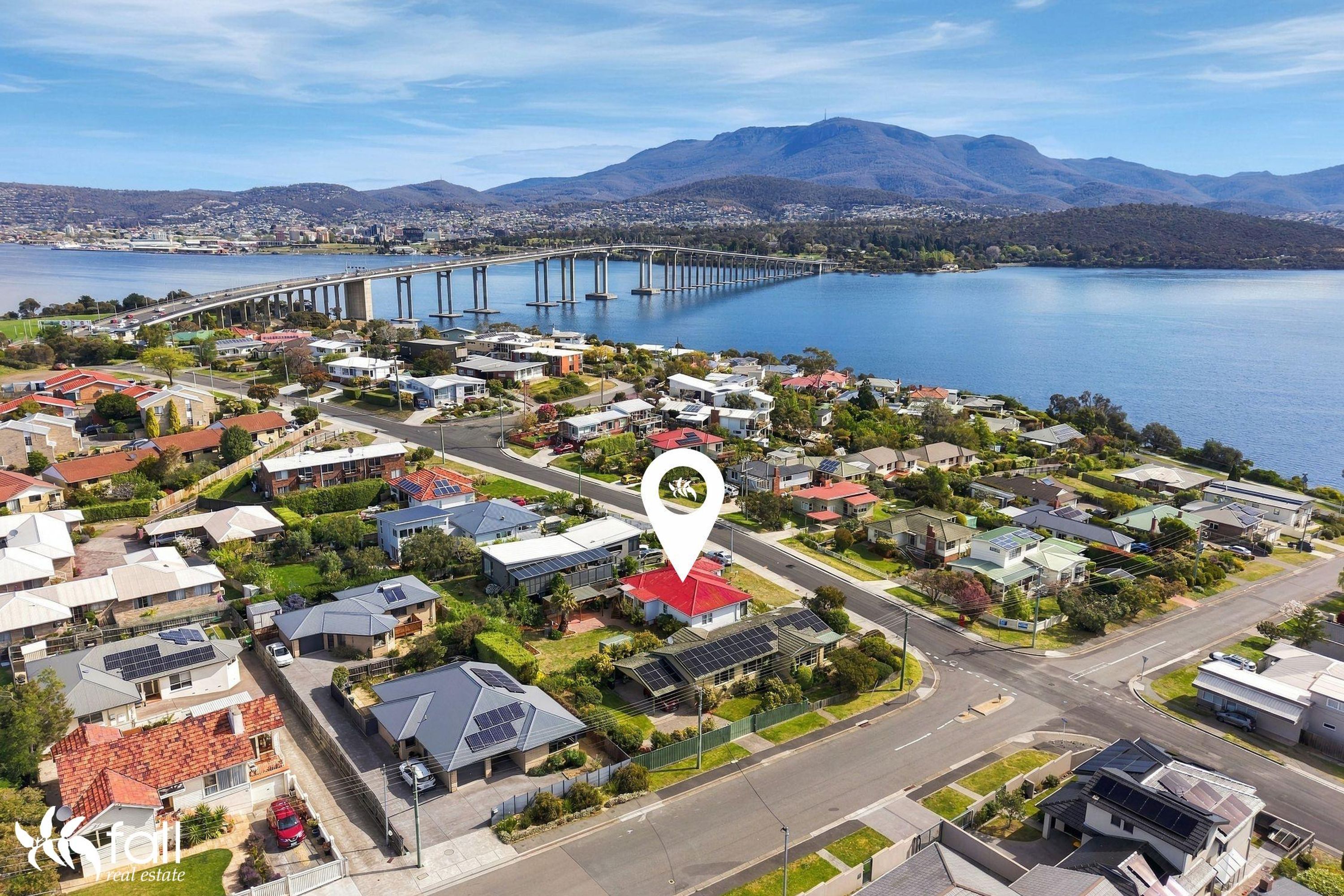 30 Topham Street, Rose Bay - Image 1