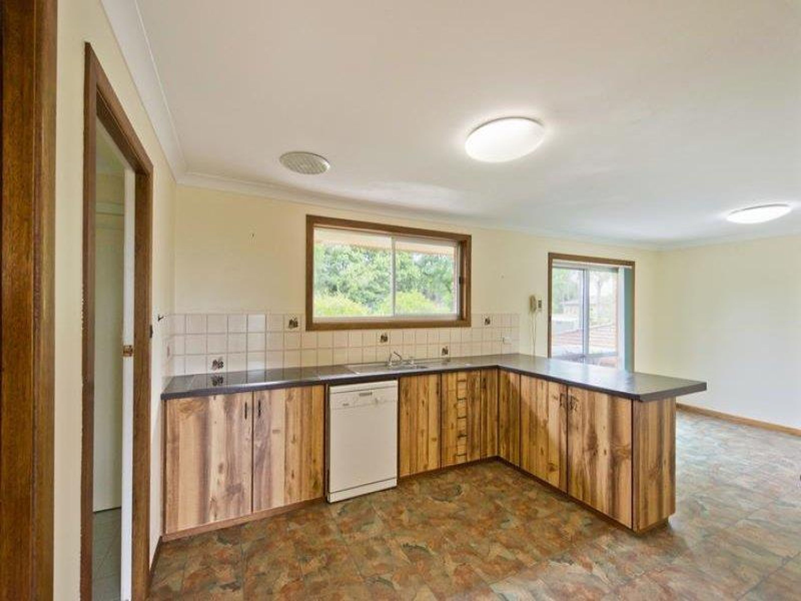 13 Aquarius Drive, Junction Hill - Thumbnail 5