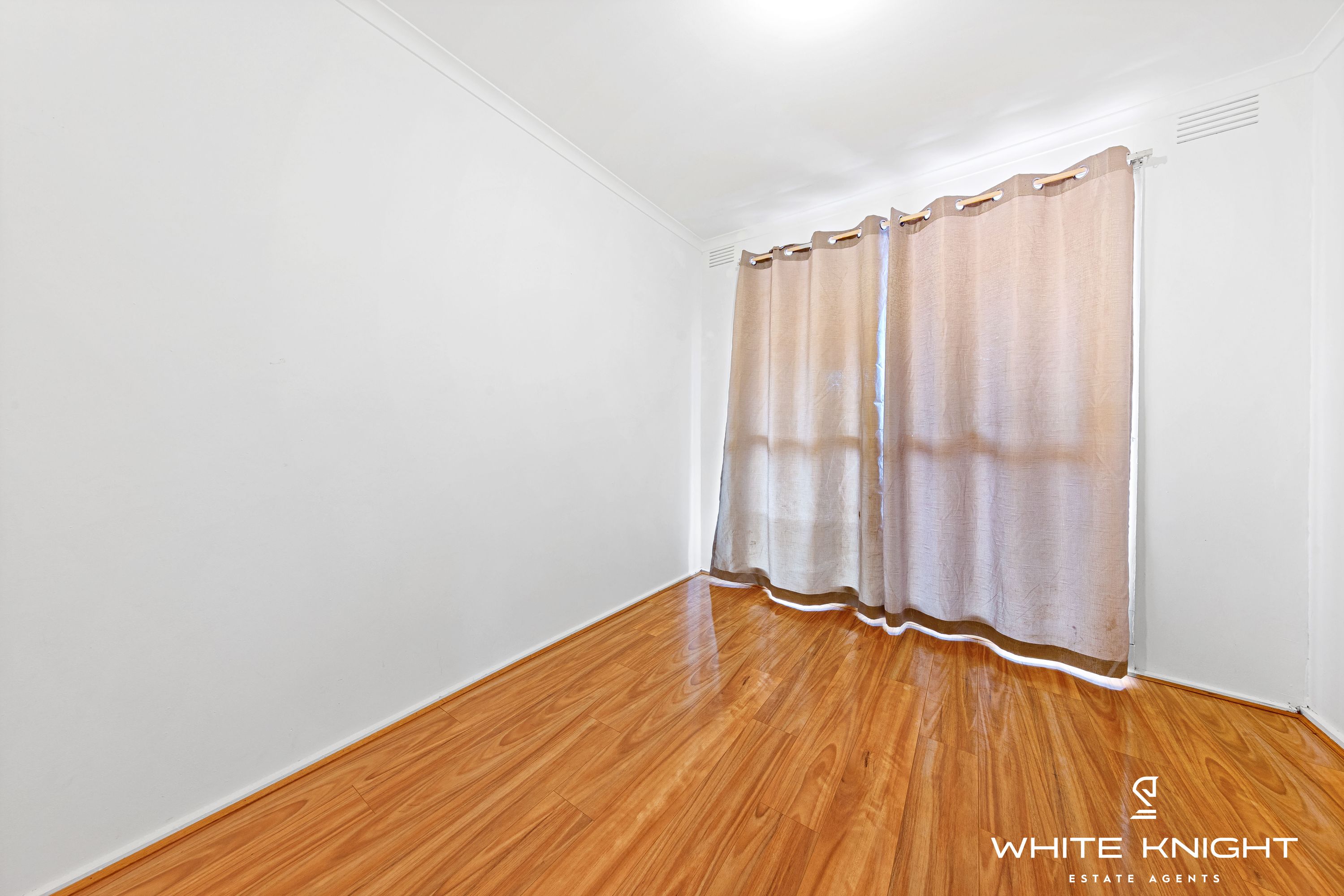 7 Revell Crescent, St Albans VIC 3021, St Albans - Thumbnail 7
