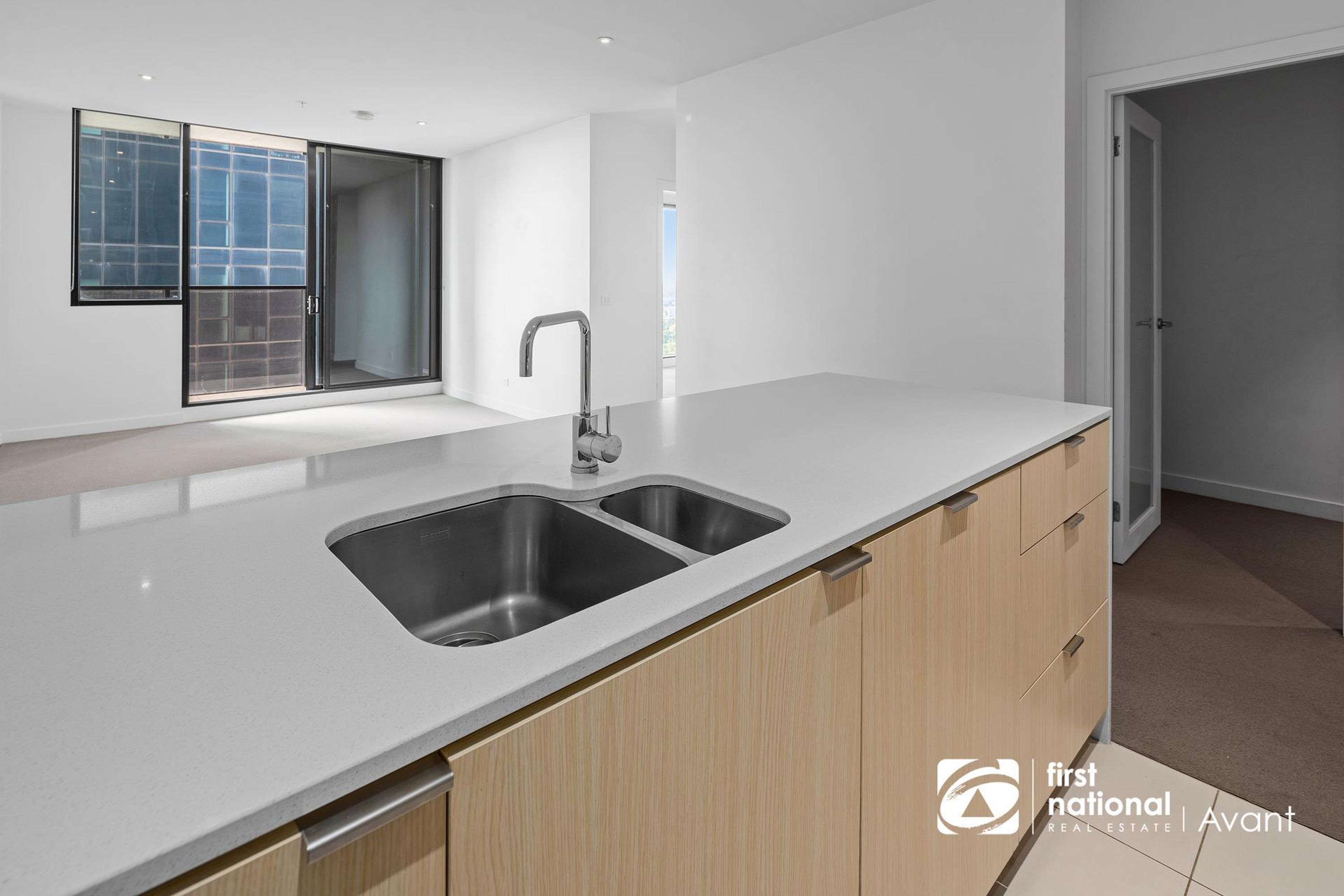 2904/135 City Road, Southbank - Thumbnail 6