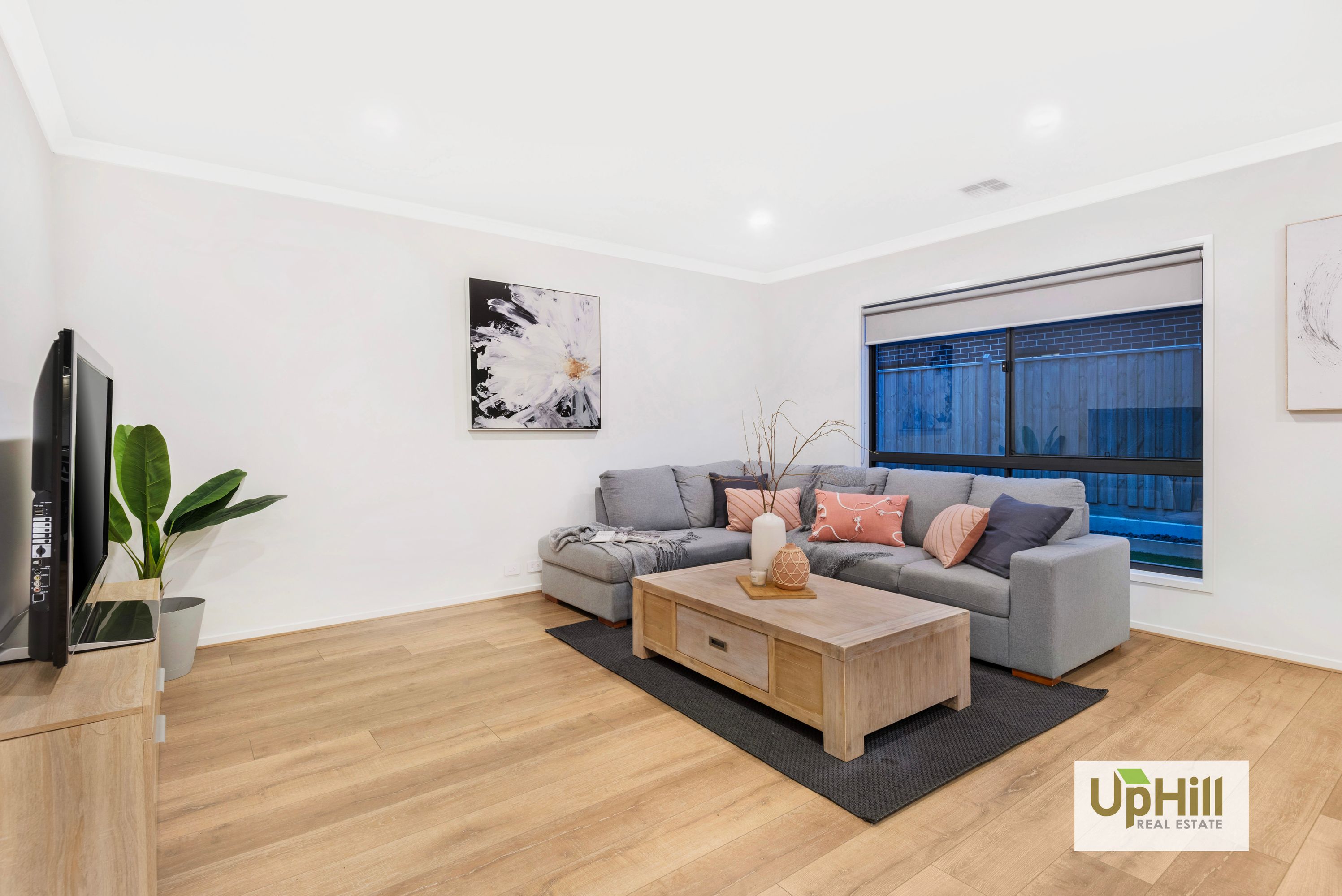 7 Sutil Drive, Clyde North - Thumbnail 8