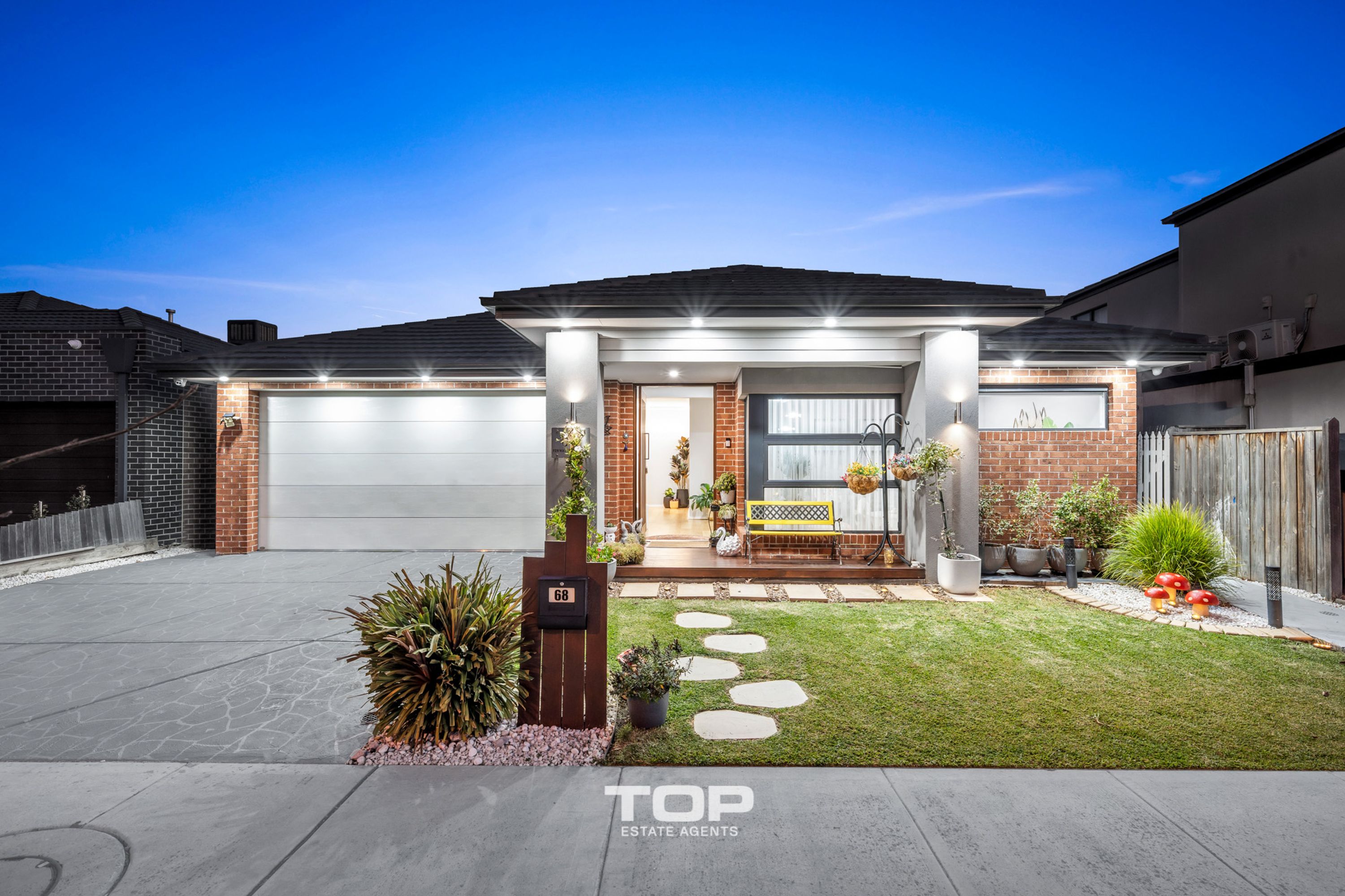 68 Fenway Boulevard, Clyde North - Image 1