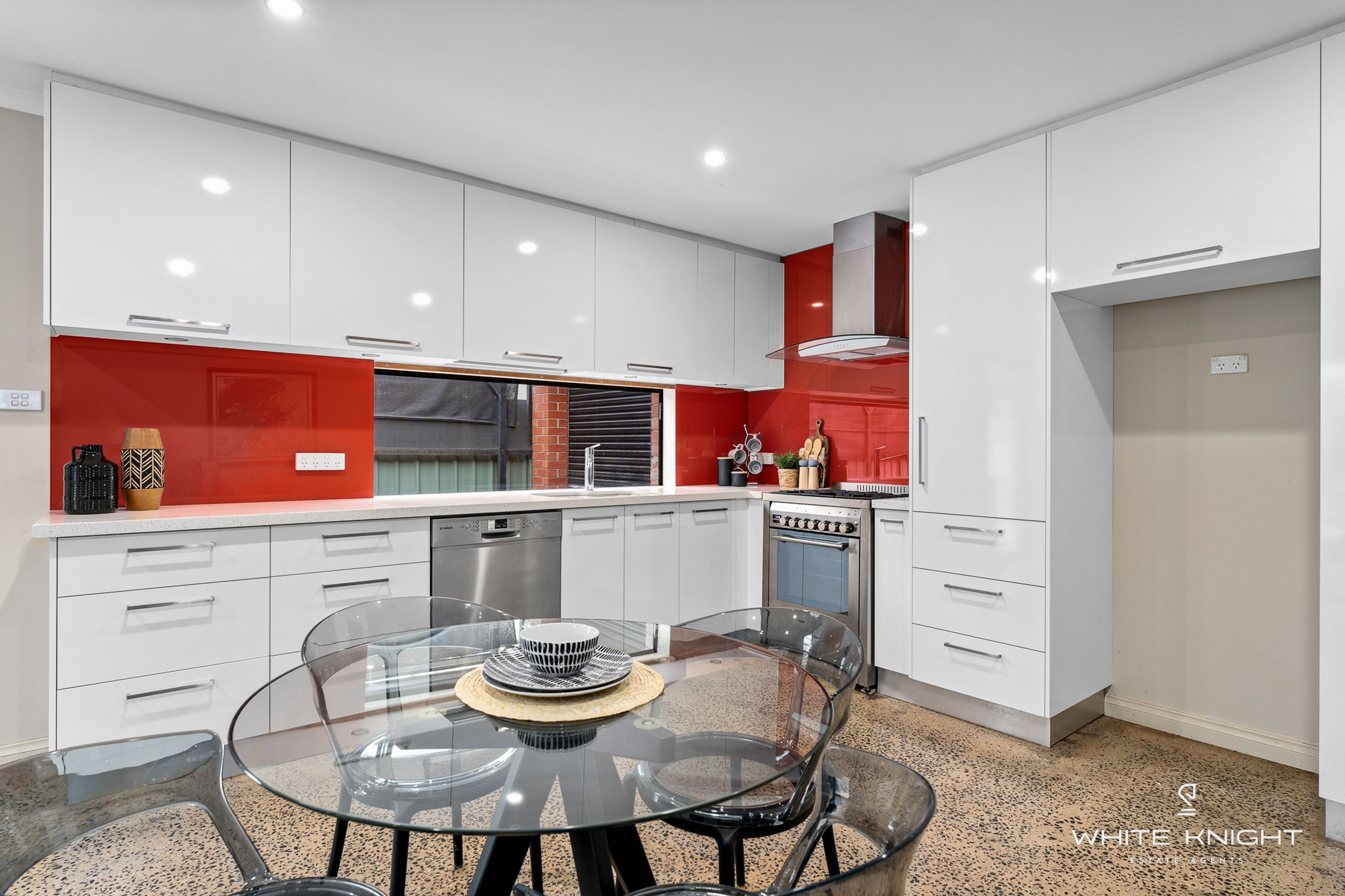 35 Creekbank Place, Caroline Springs VIC 3023, Caroline Springs - Thumbnail 7