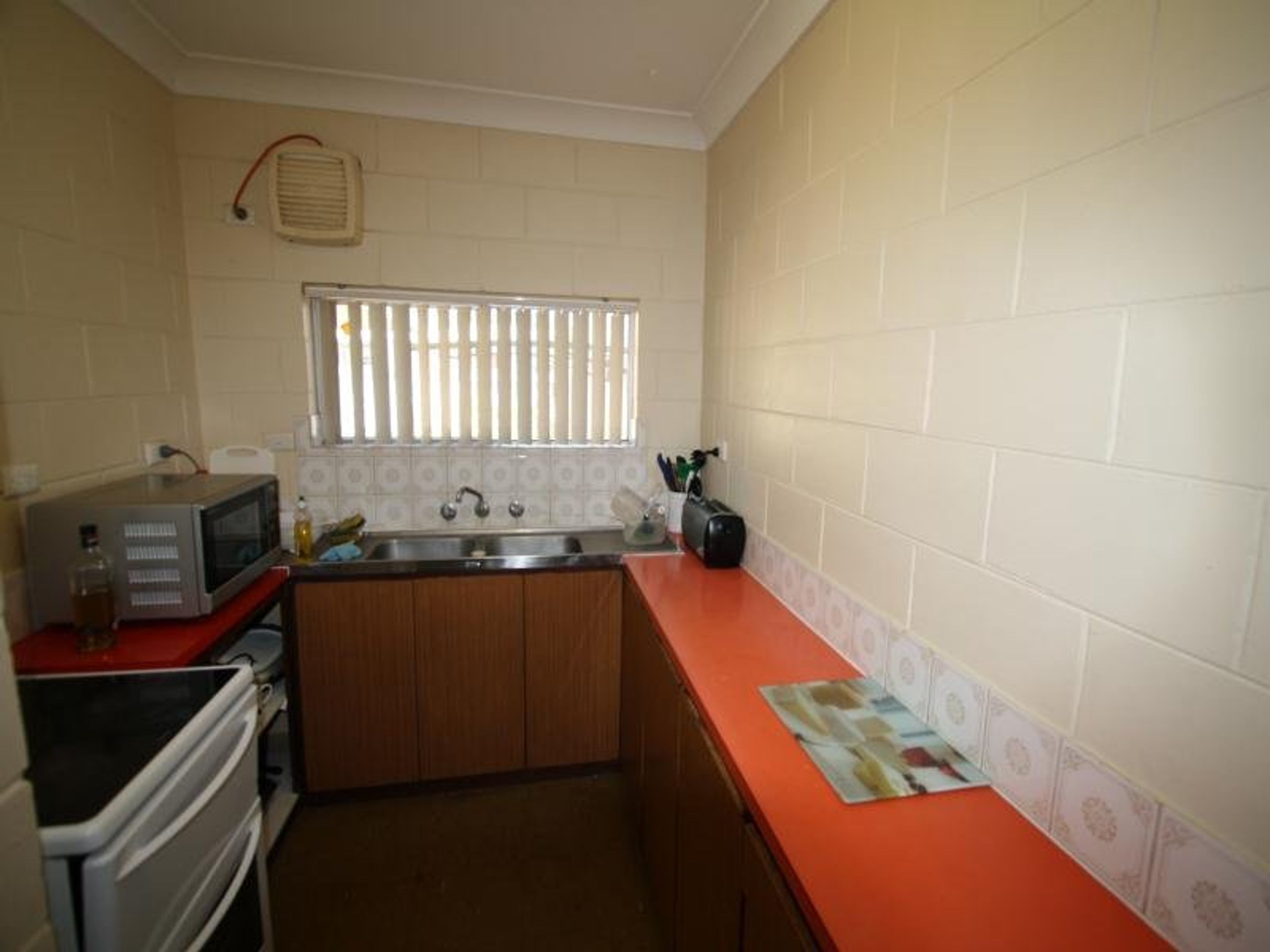 26 Traine Crescent, South Hedland, South Hedland - Thumbnail 7