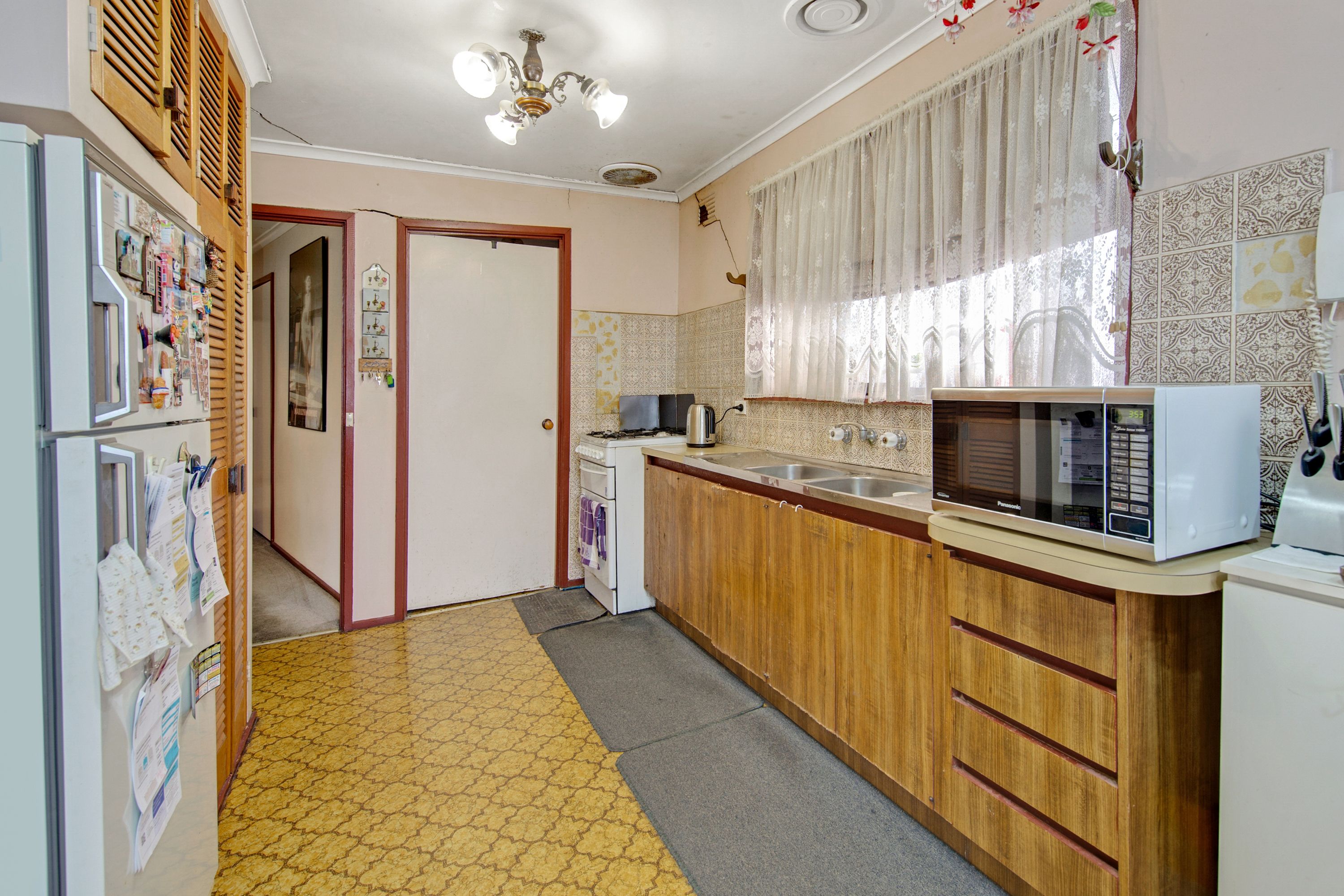 4 Cosma Court, Albanvale VIC 3021, Albanvale - Thumbnail 4