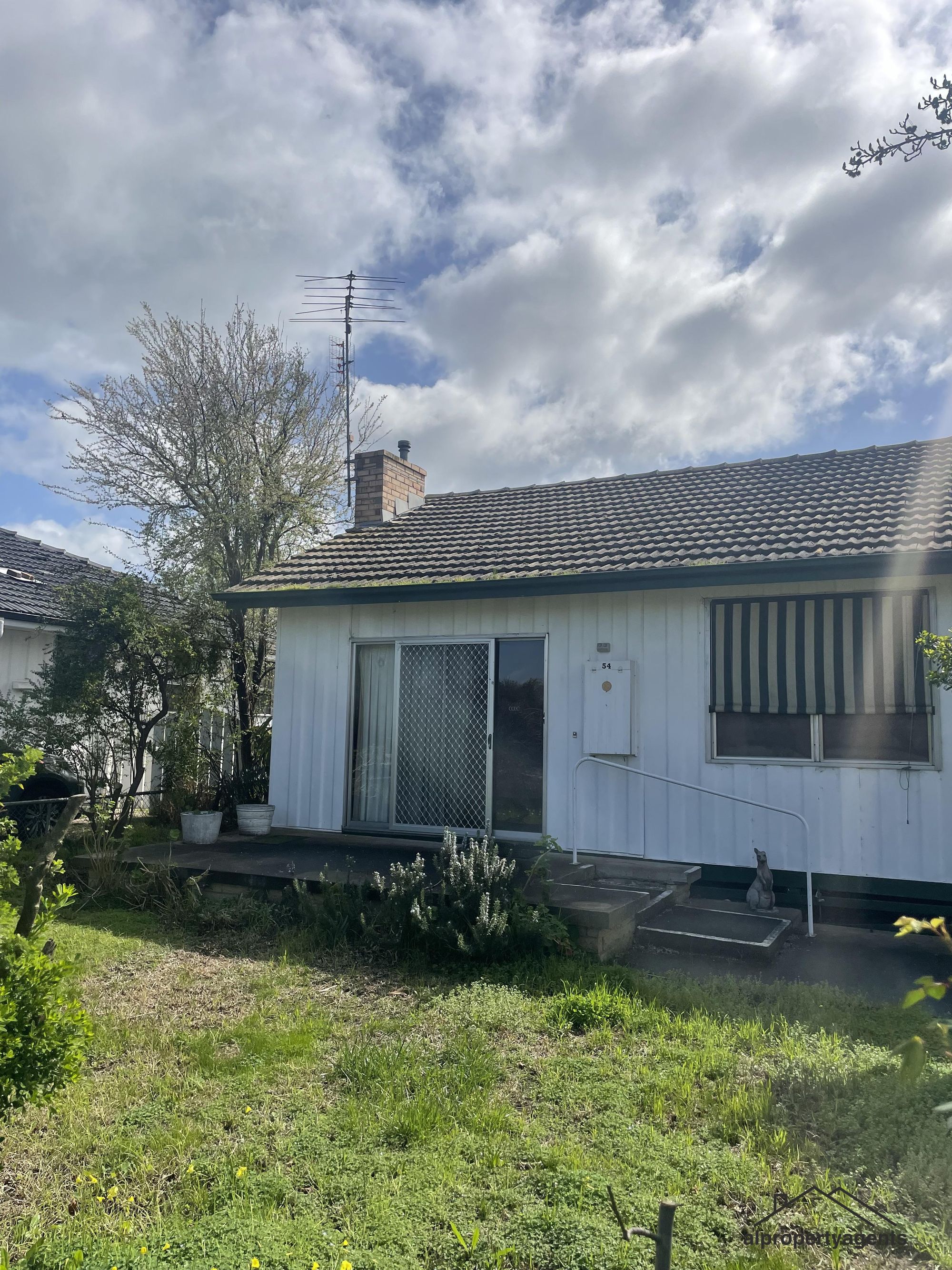 54 Elizabeth Street, Horsham VIC 3400