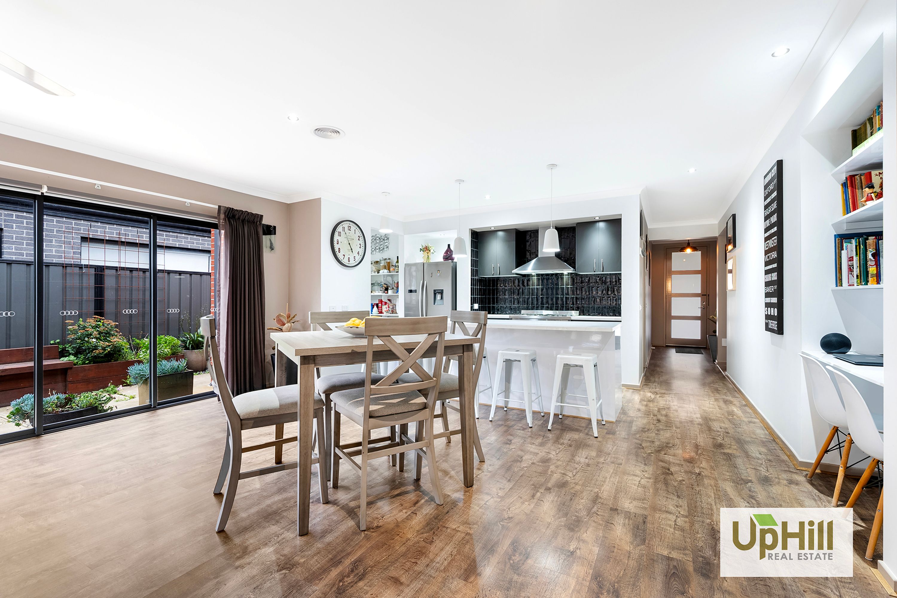 26 Bellhaven Circuit, Clyde North - Thumbnail 7