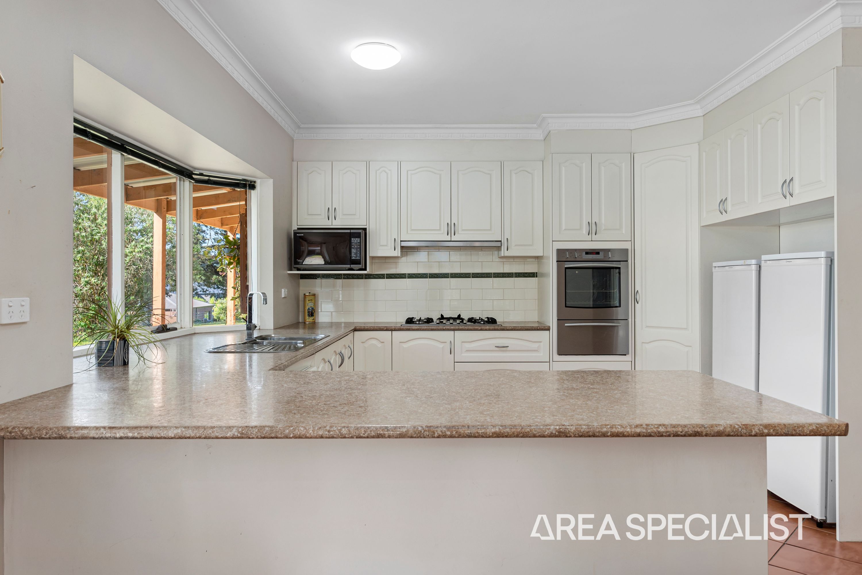 14 Fairway Drive, Drouin - Thumbnail 4
