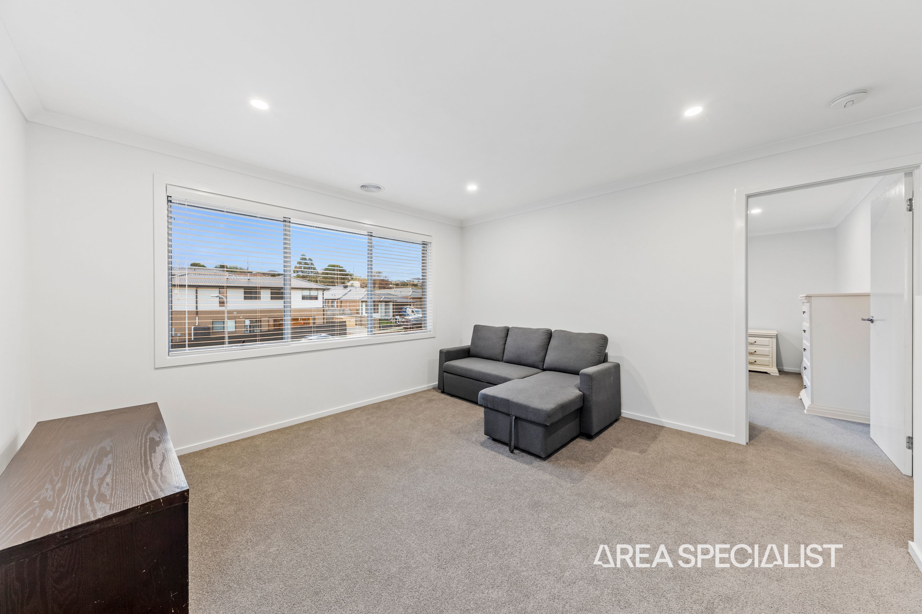 2 Teressa Way, Pakenham - Thumbnail 8
