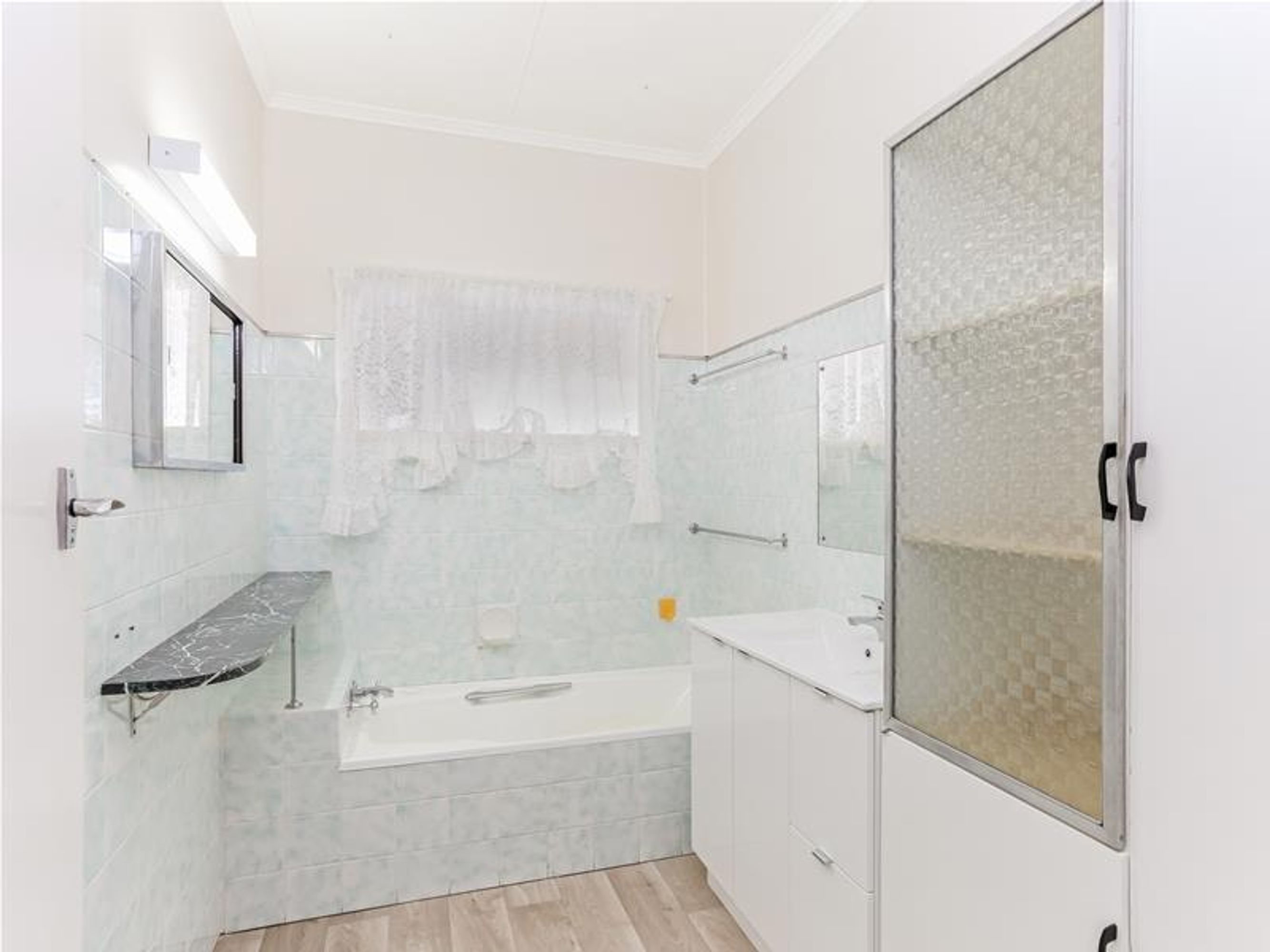 12 Edgecombe Avenue, Junction Hill - Thumbnail 8