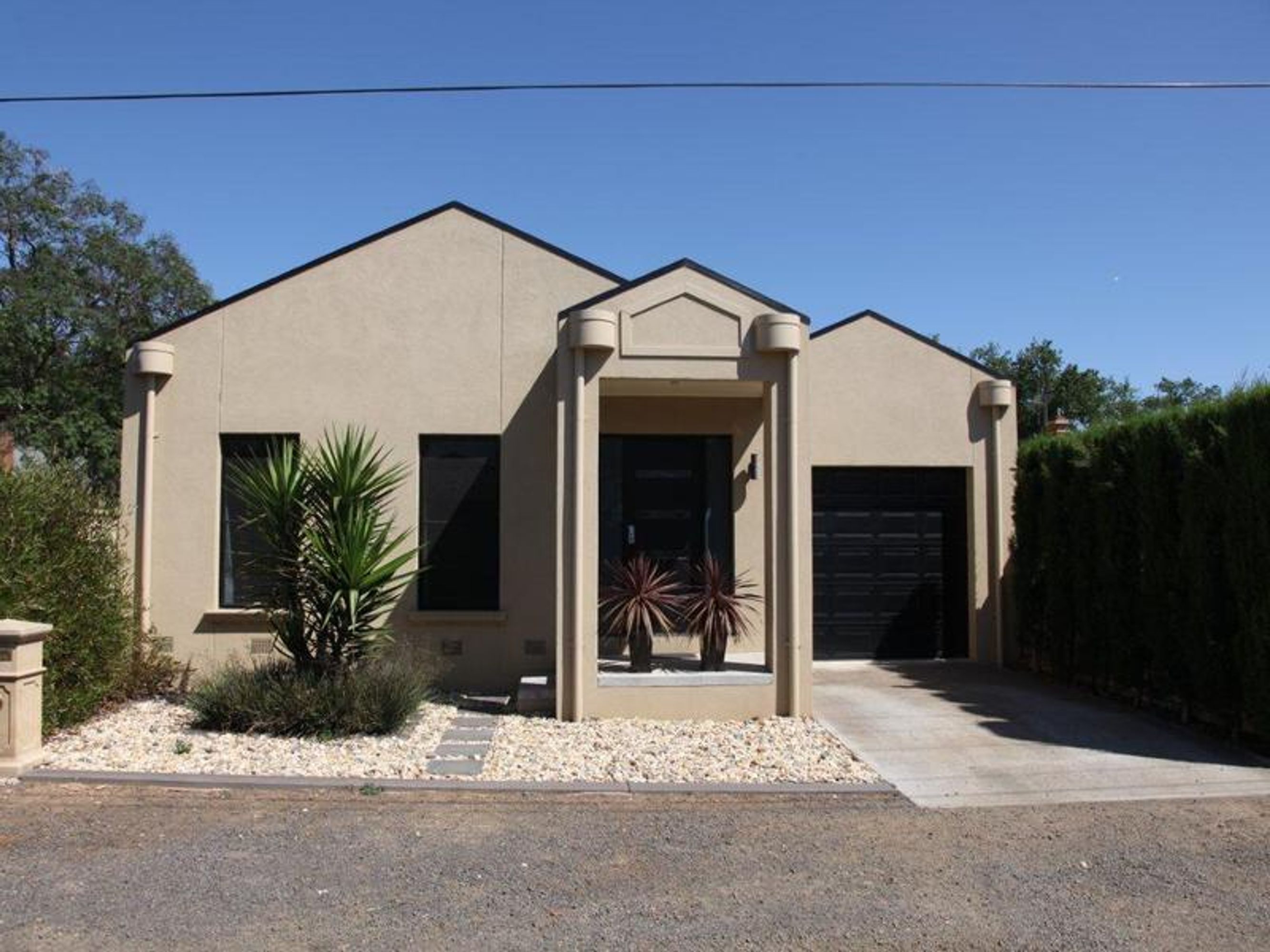 11 Bailes, Bendigo