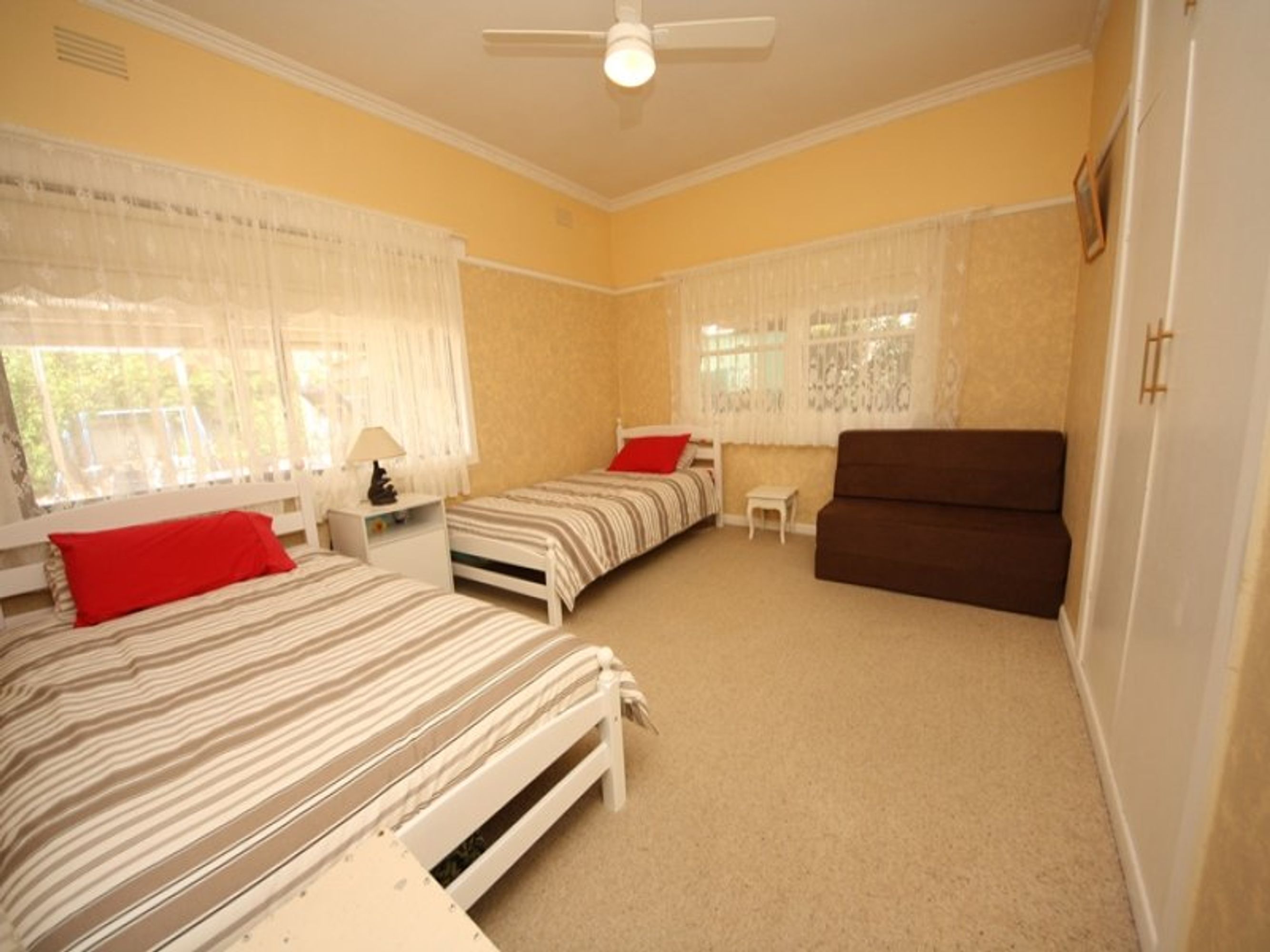 15 Kooyong Street, Horsham VIC 3400, Horsham - Thumbnail 3