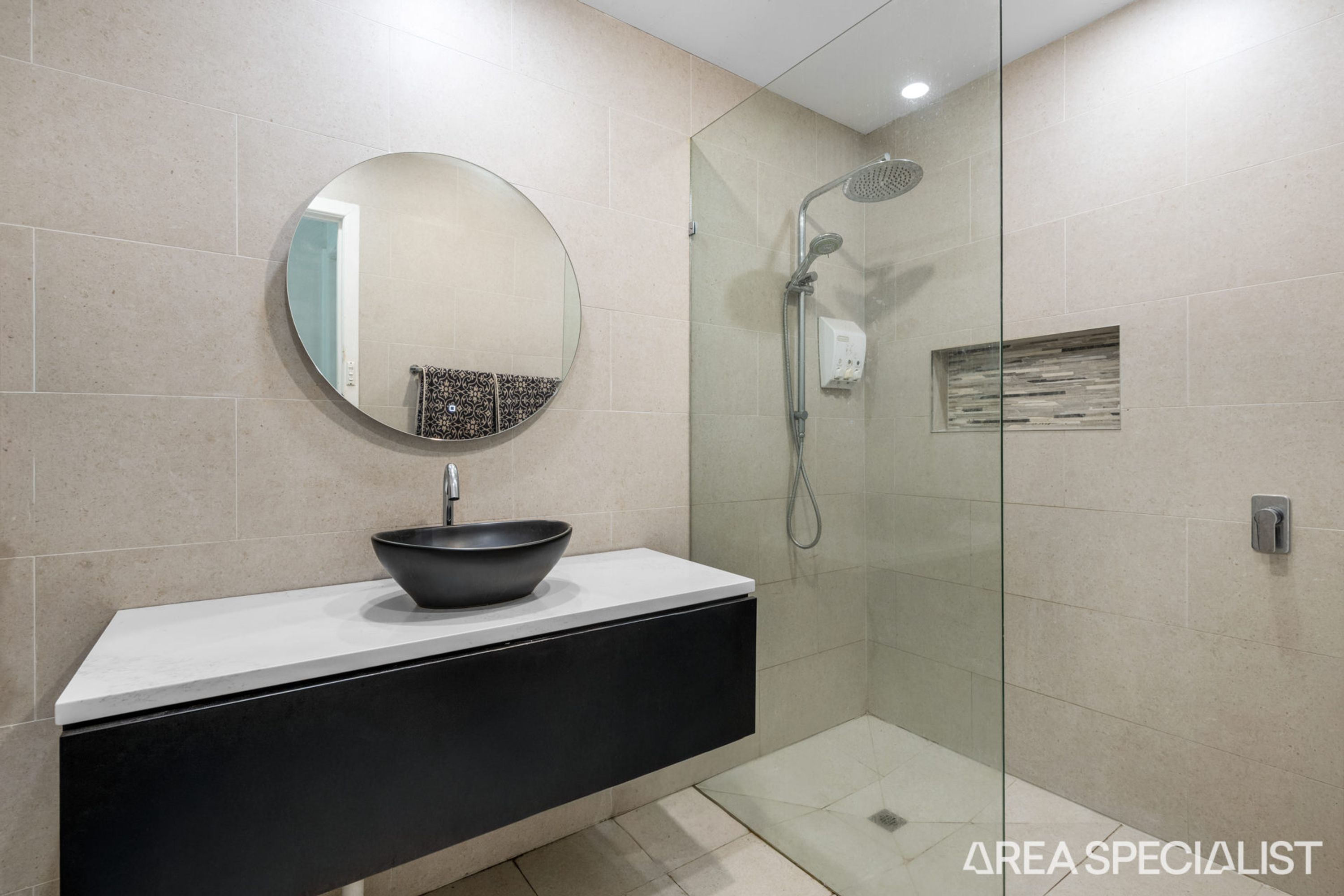 84 Hendy Street, Corio VIC 3214, Corio - Thumbnail 6