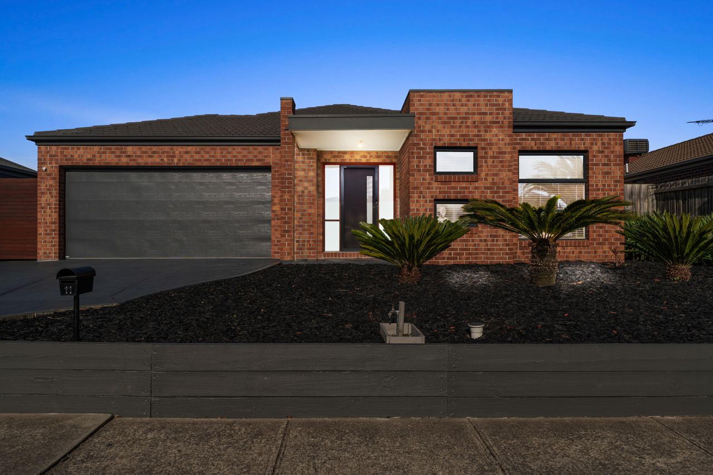11 St Leonards Avenue, Derrimut, Derrimut - Image 1