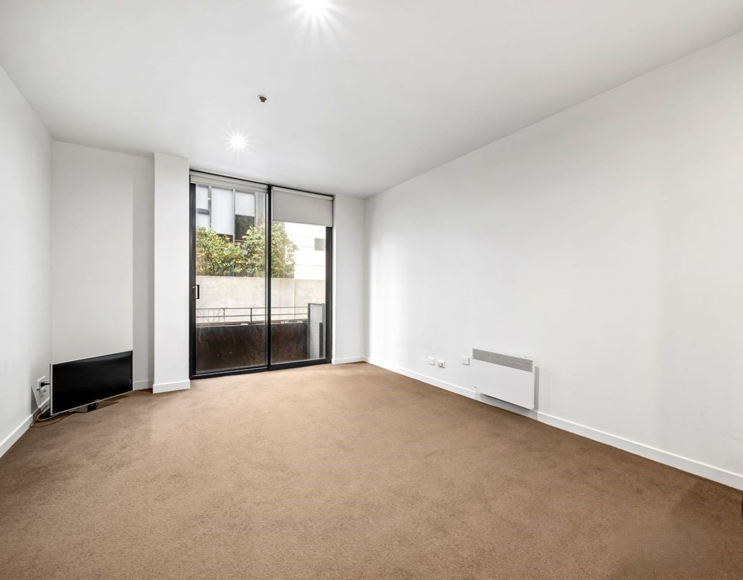 604/639 Little Bourke Street, Melbourne - Thumbnail 4