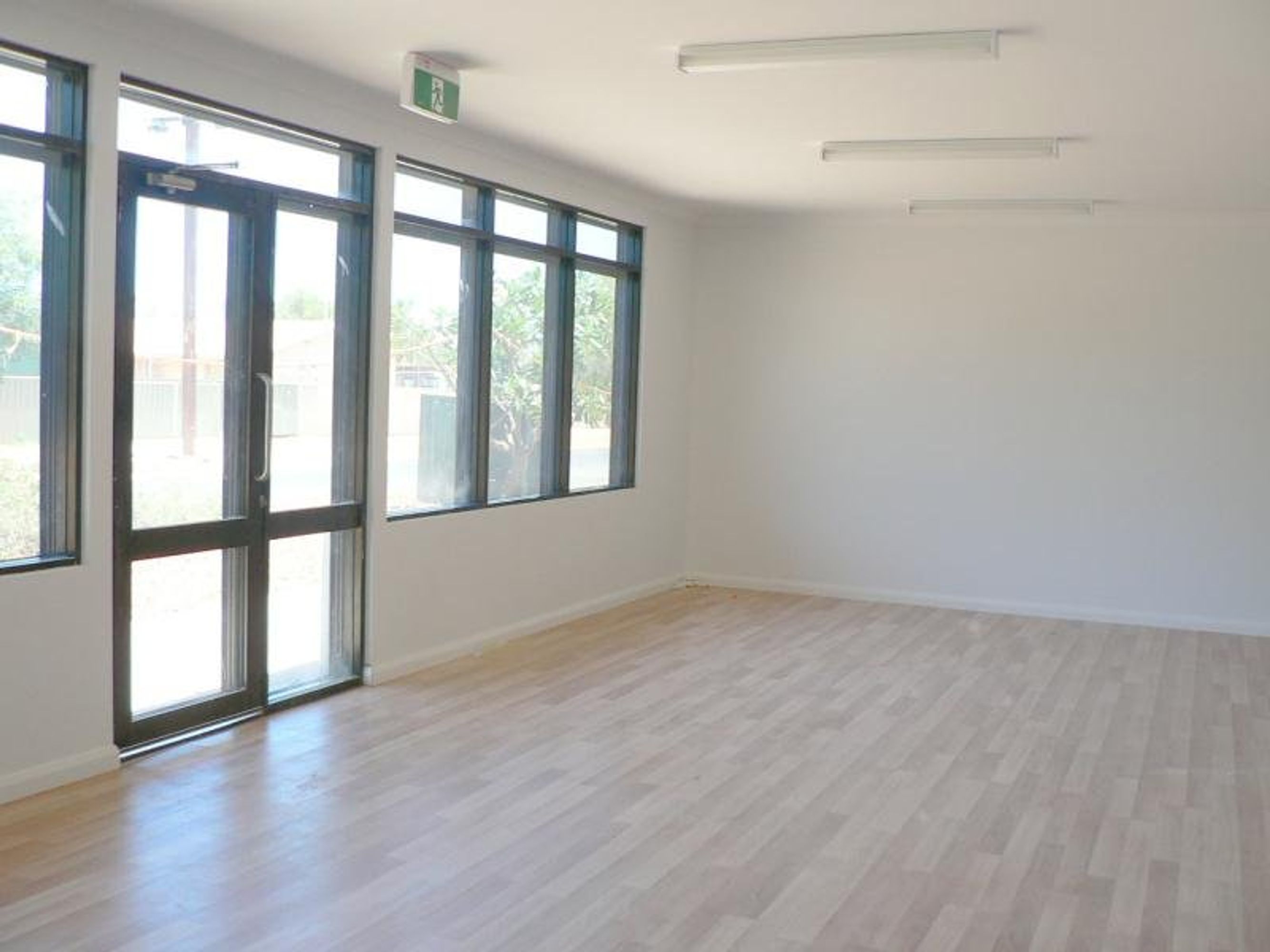 20/1 Lawson Street, South Hedland, WA 6722, South Hedland - Thumbnail 2