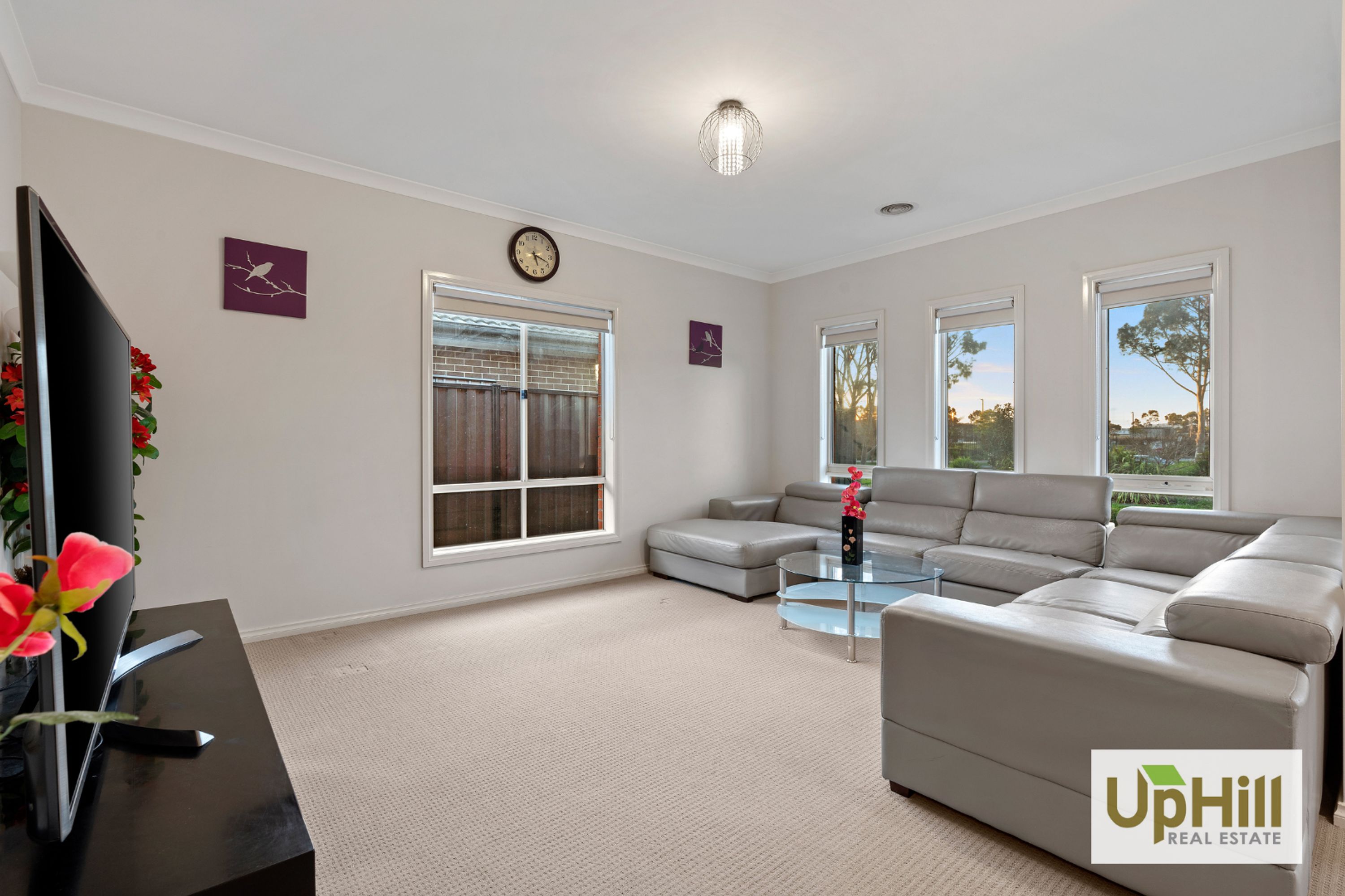 4 San Fratello Street, Clyde North - Thumbnail 2