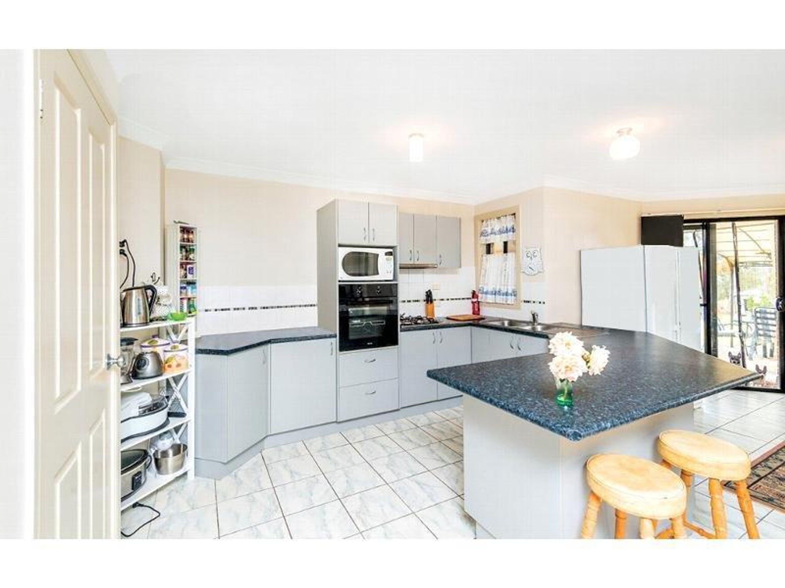 92 Cambridge Street, Copmanhurst - Thumbnail 4