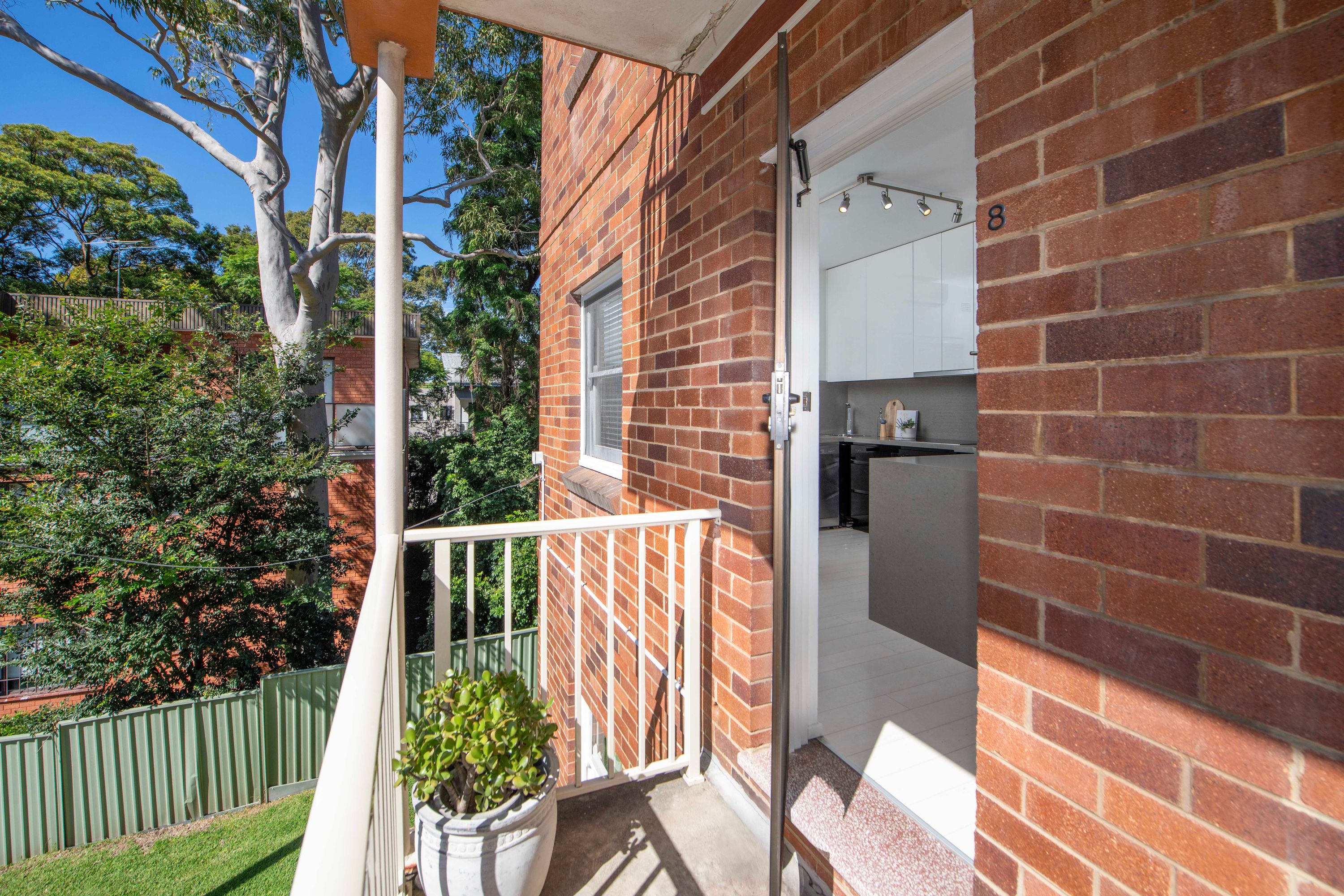 8/35A Rosalind Street, Cammeray - Thumbnail 3