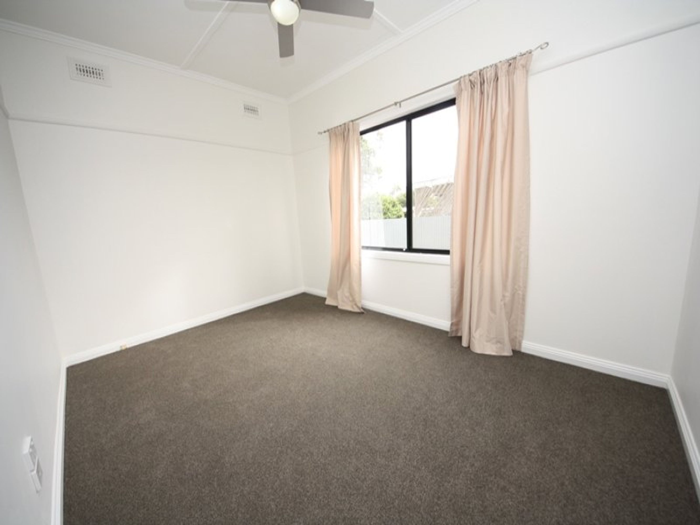 26 Gardenia Street, Horsham VIC 3400, Horsham - Thumbnail 3