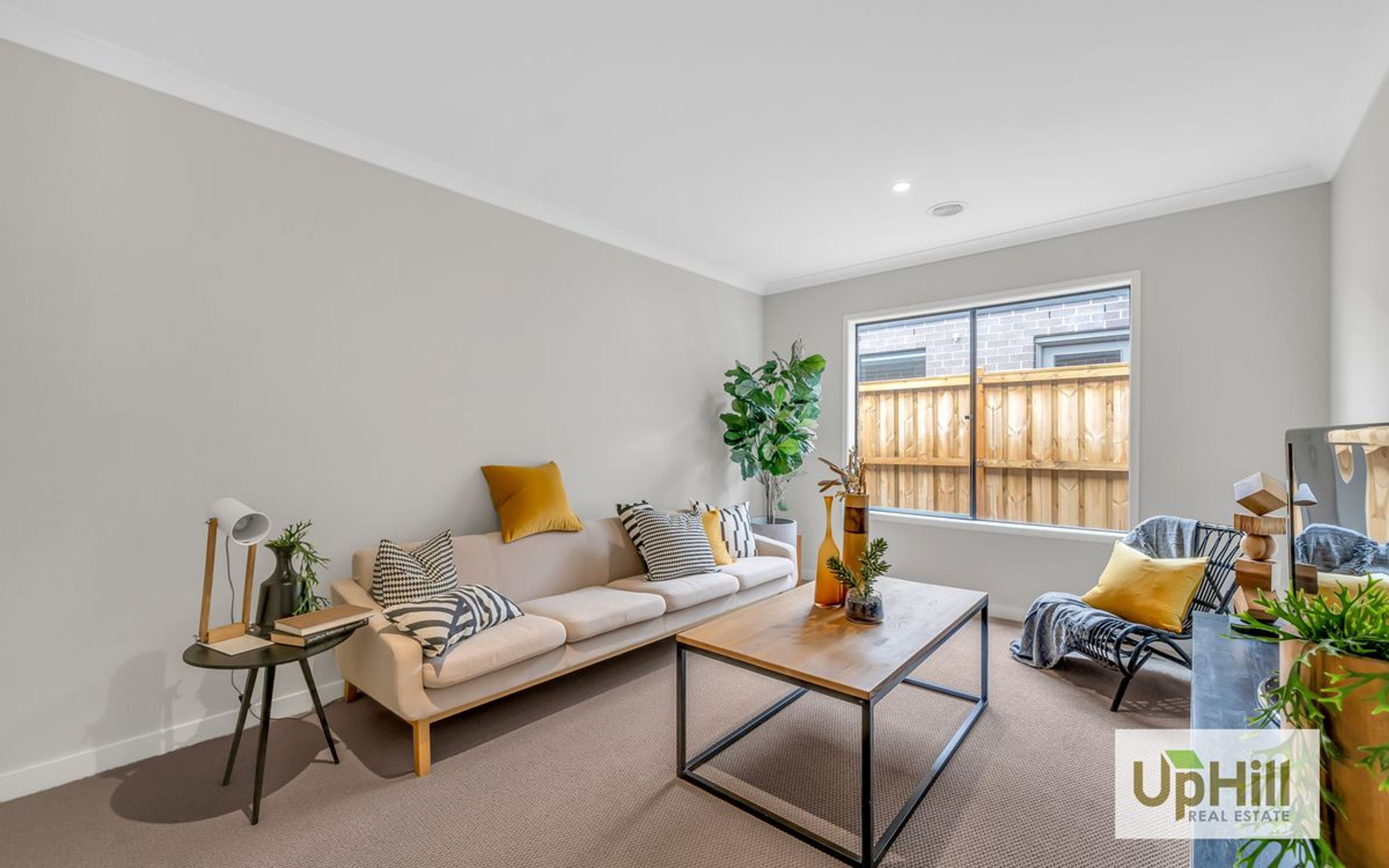 39 Avenator Circuit, Clyde North - Thumbnail 5