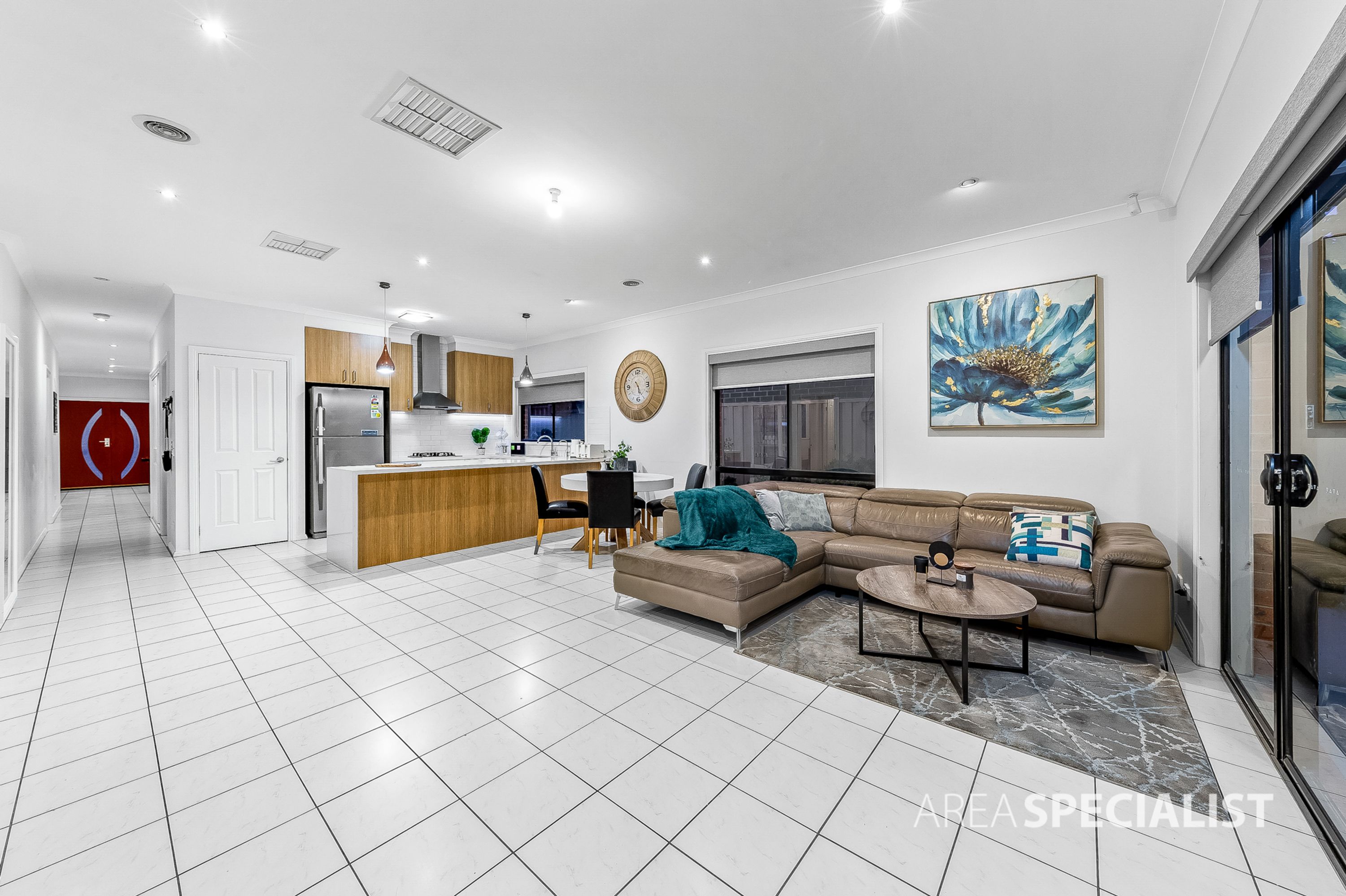 32 Cobaw Circuit, Caroline Springs VIC 3023, Caroline Springs - Thumbnail 7