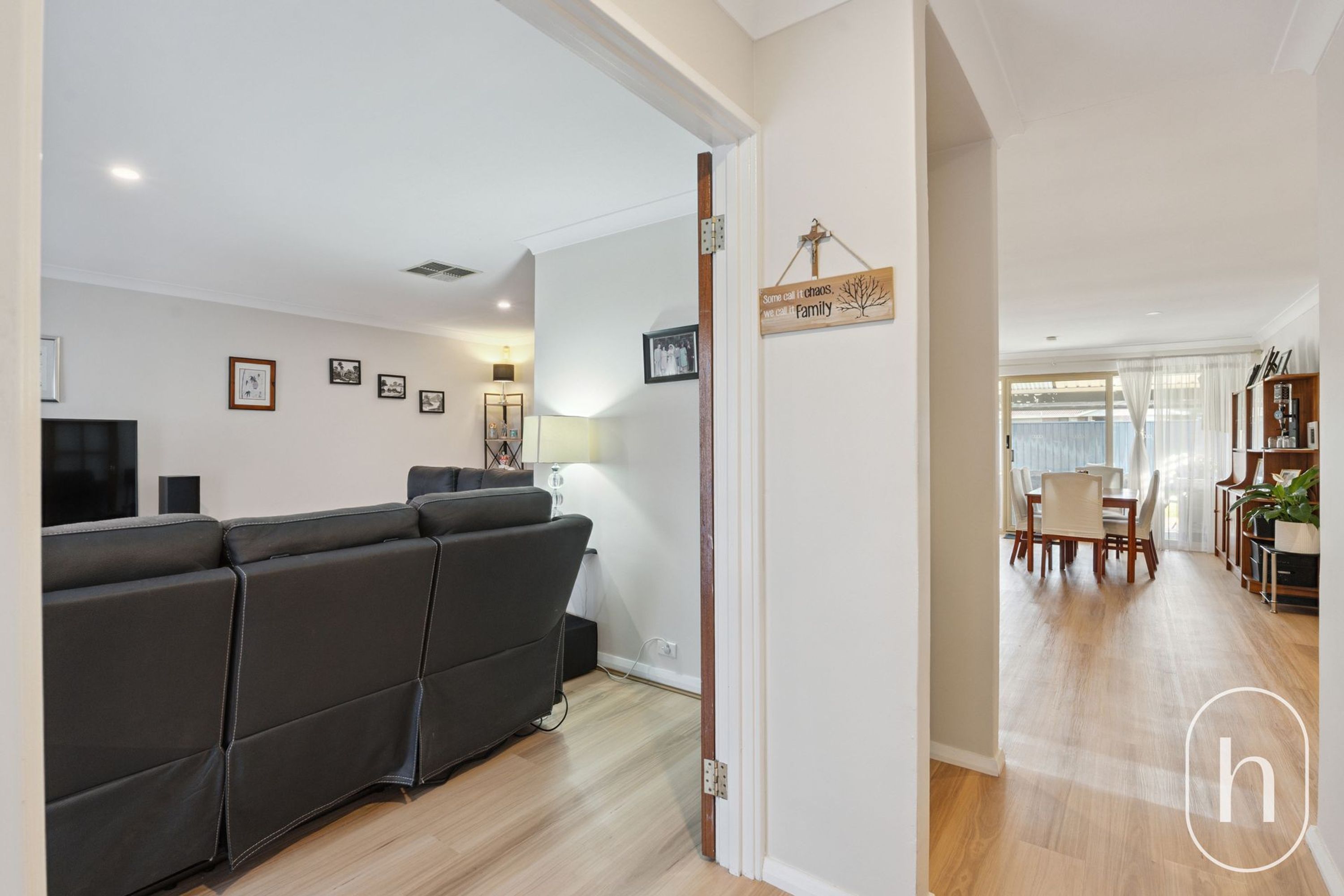 37 SANDALFORD DRIVE, Beldon - Thumbnail 8