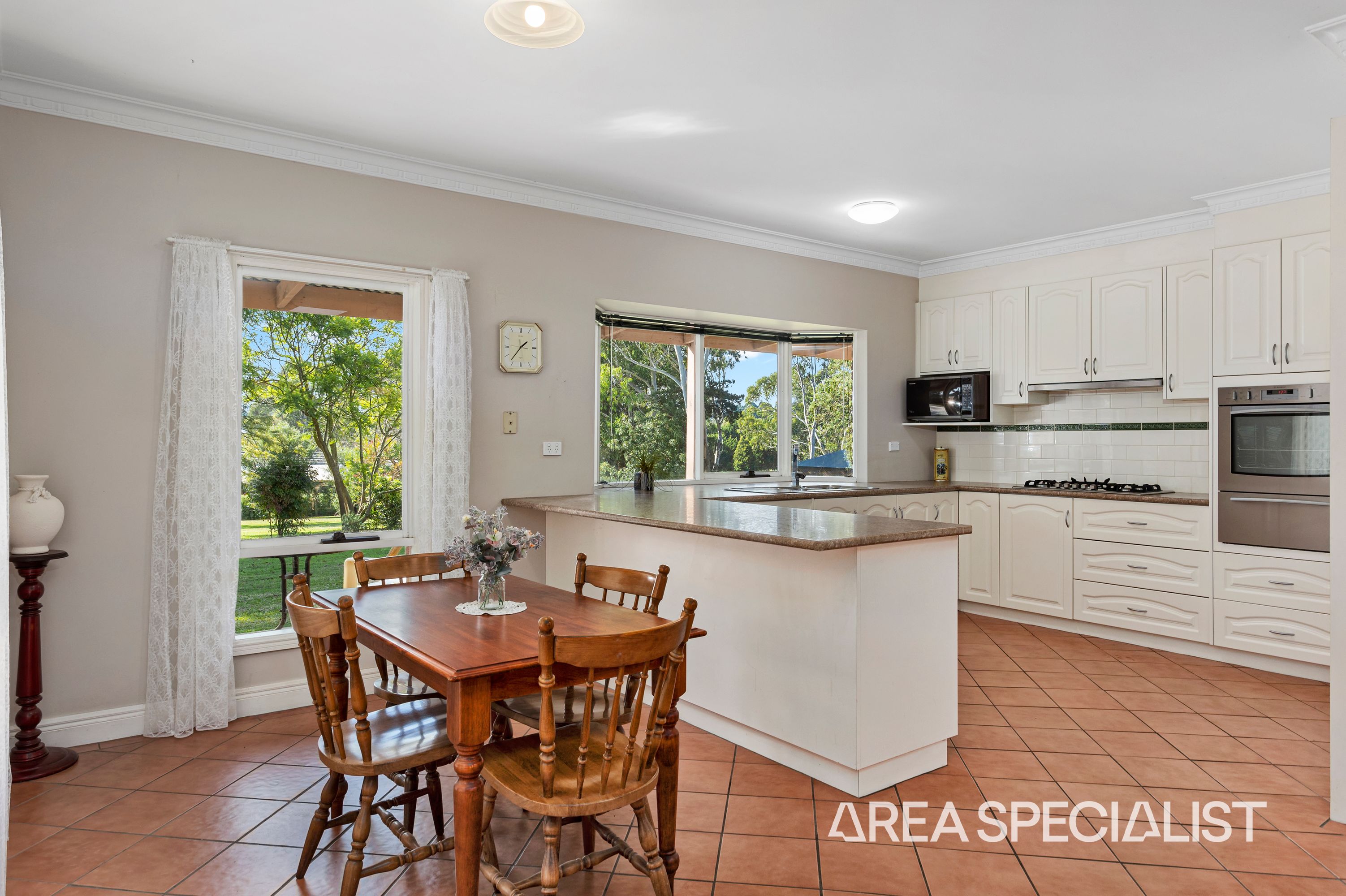 14 Fairway Drive, Drouin - Thumbnail 7