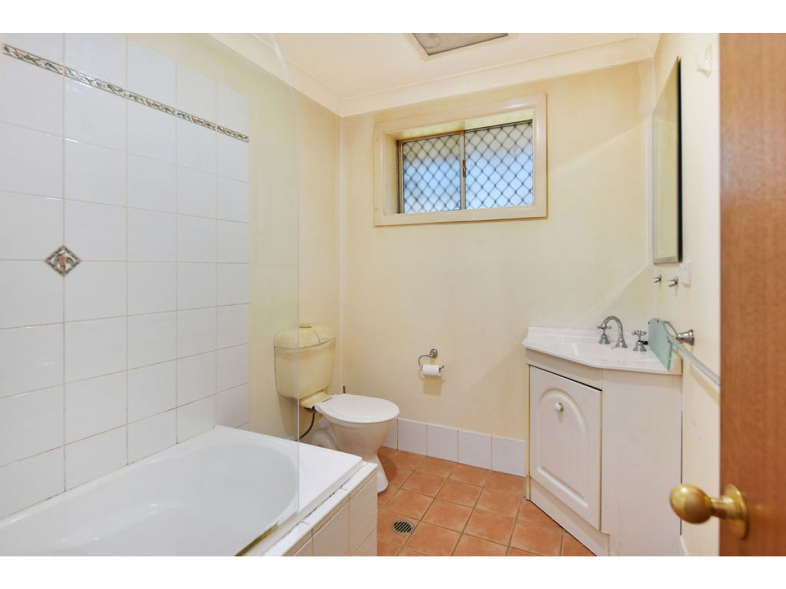 2 Barton Street, Katoomba - Thumbnail 6