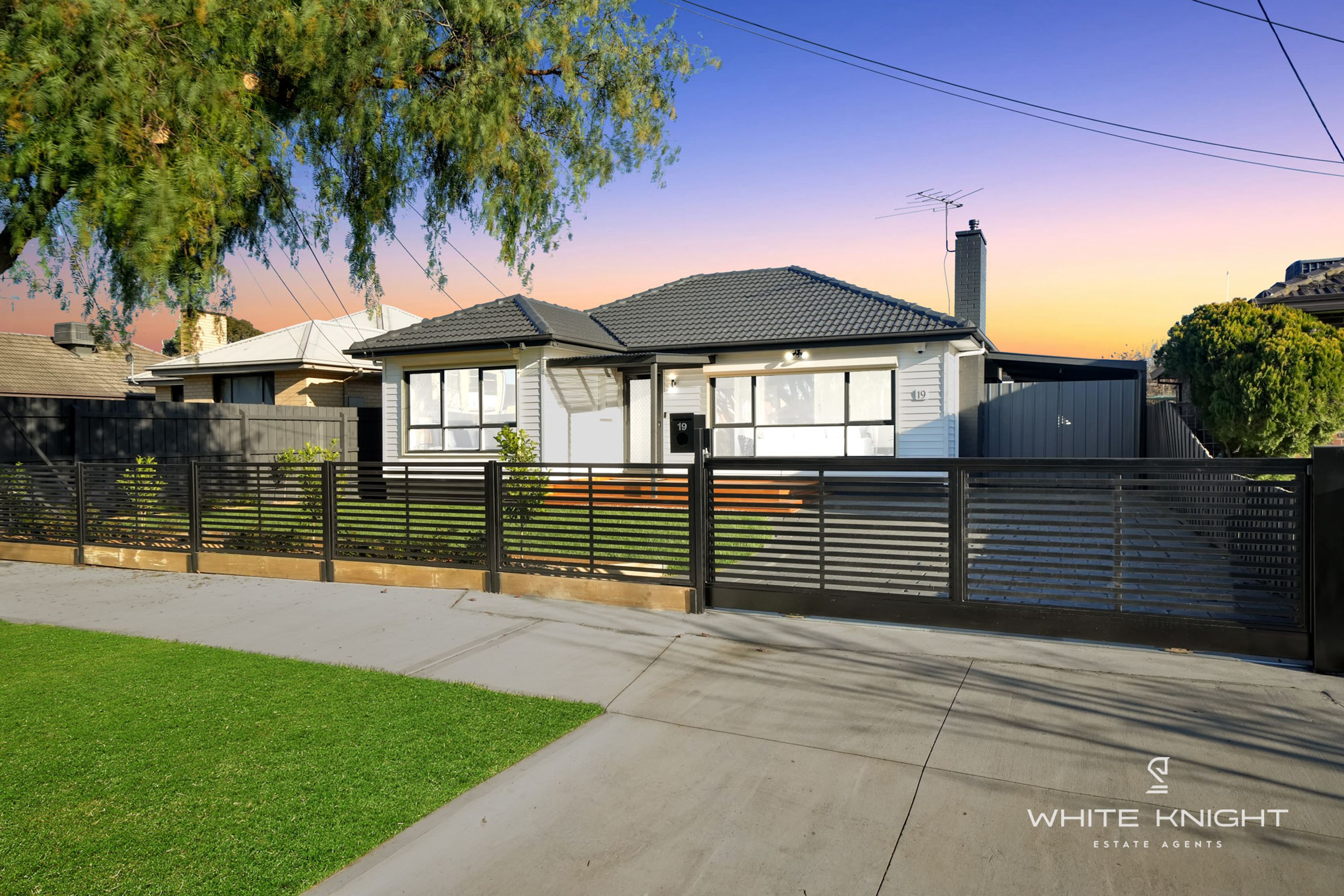 19 Butler Street, St Albans VIC 3021, St Albans - Thumbnail 2