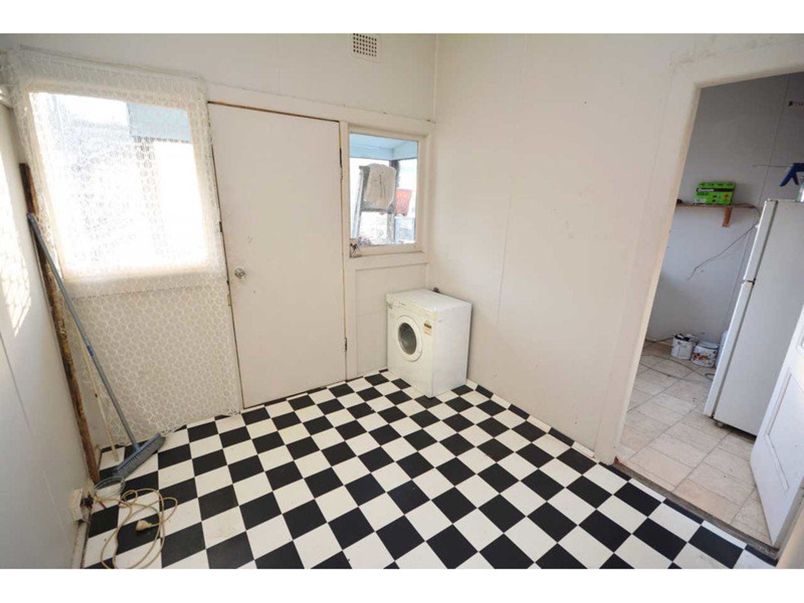 14 Whitton Street, Katoomba - Thumbnail 7