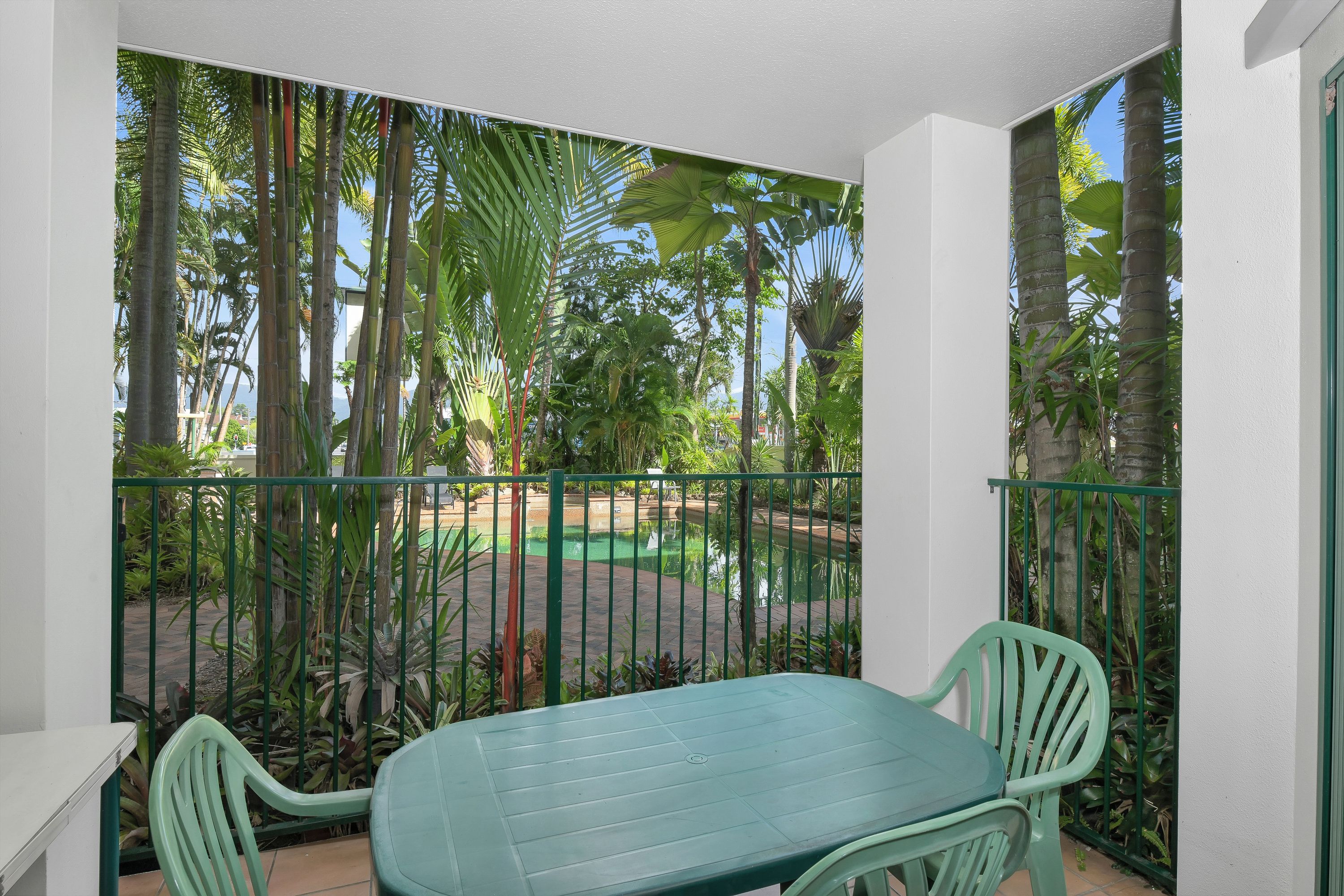 7/294-298 Sheridan Street, Cairns North - Thumbnail 2
