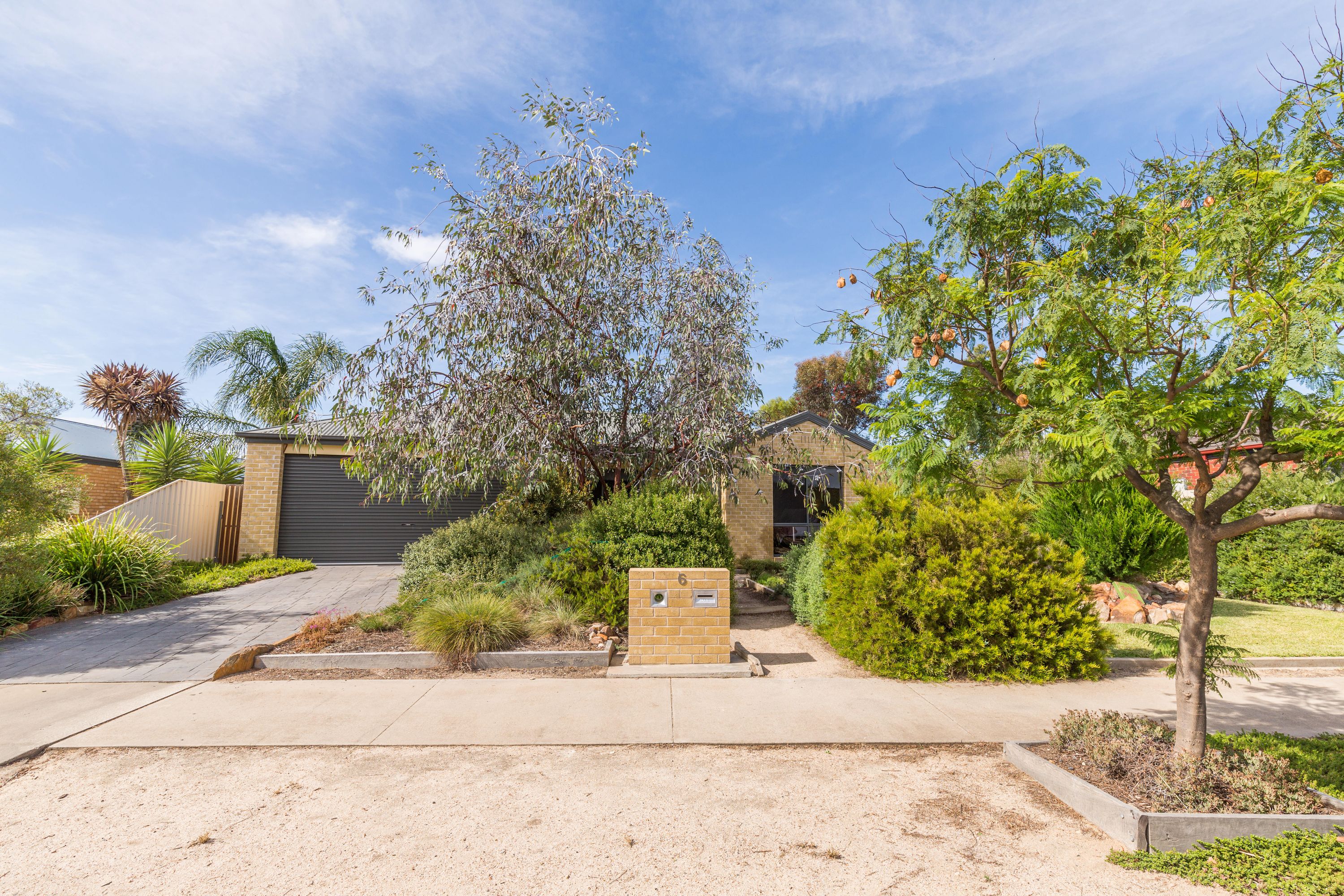 6 Burnlea Drive, Horsham VIC 3400, Horsham - Thumbnail 2