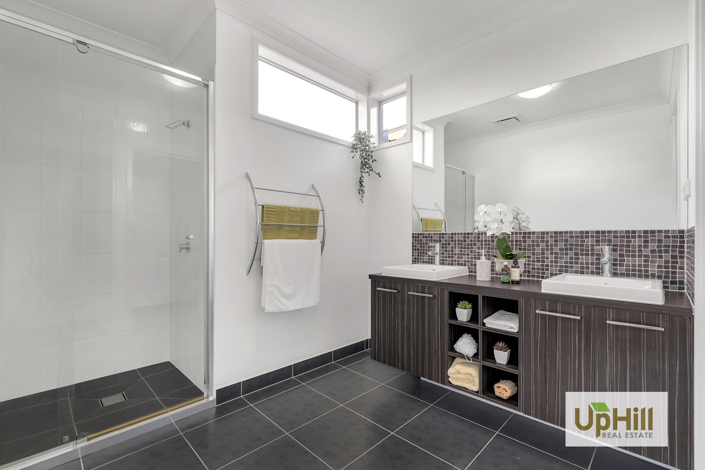 30 Bradford Drive, Cranbourne East - Thumbnail 3