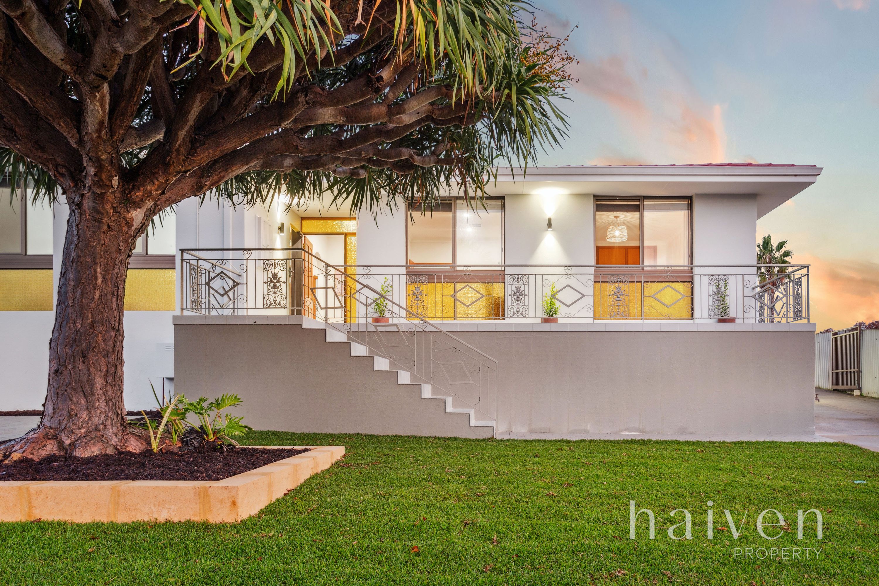 34 Corella Street, Stirling - Thumbnail 2
