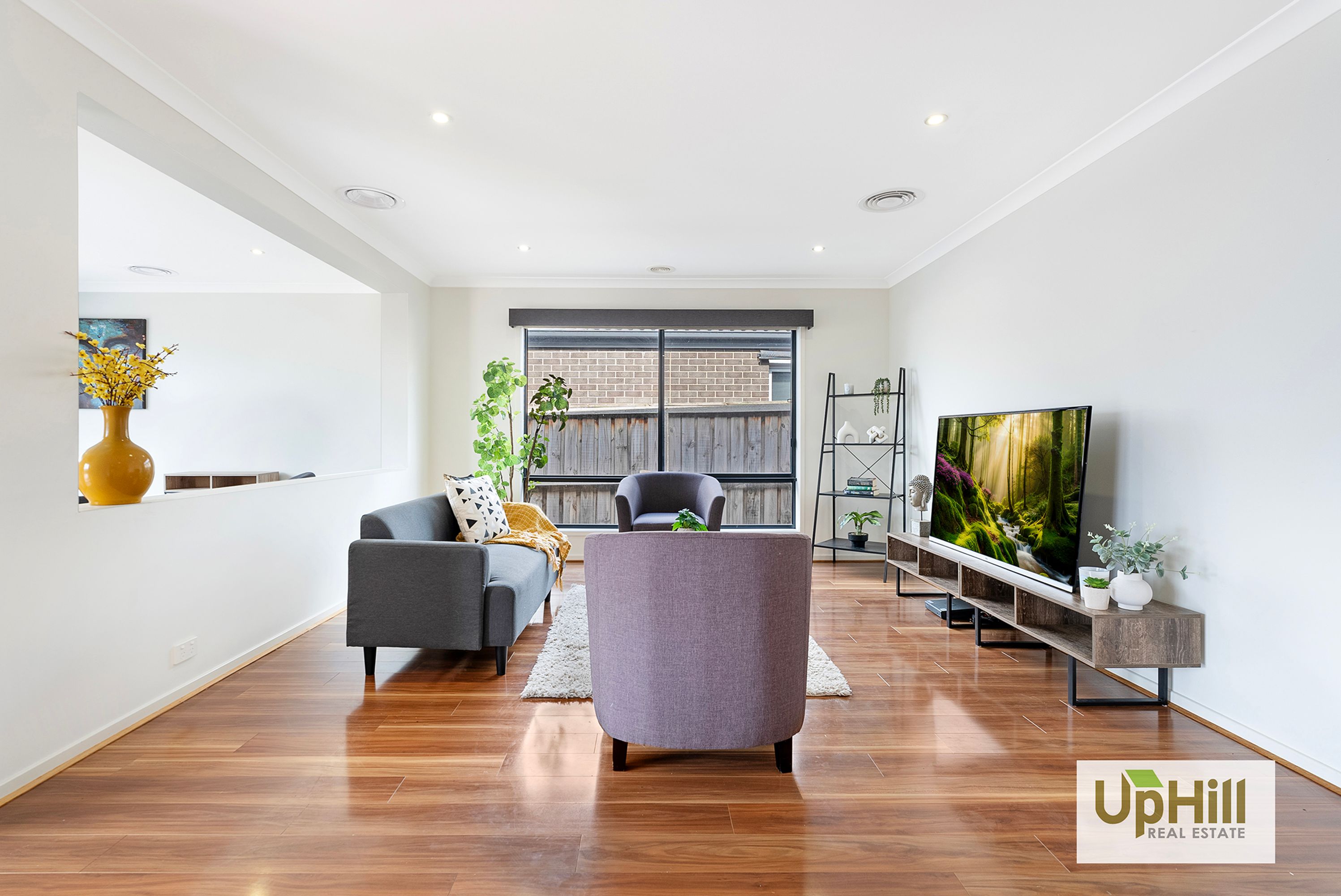 10 Ranfurlie Boulevard, Cranbourne West - Thumbnail 5