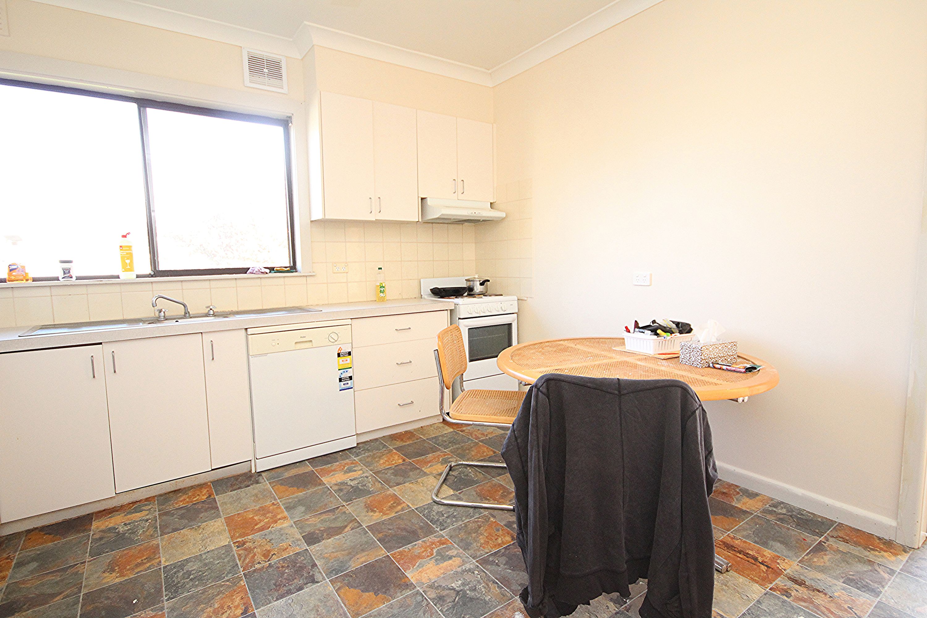 33 Mary Street, Horsham VIC 3400, Horsham - Thumbnail 2