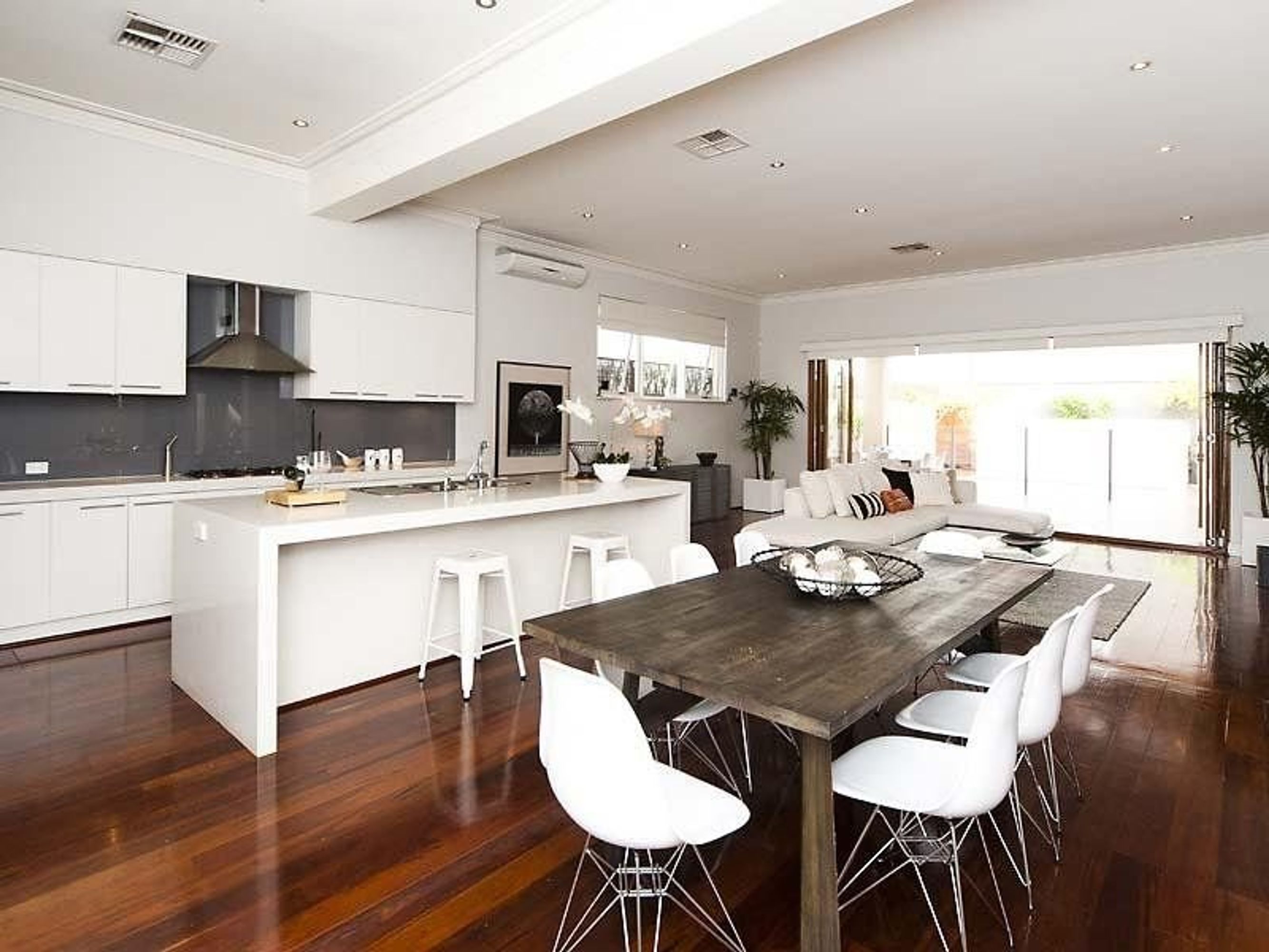 103 Gloster Street, Subiaco - Thumbnail 3