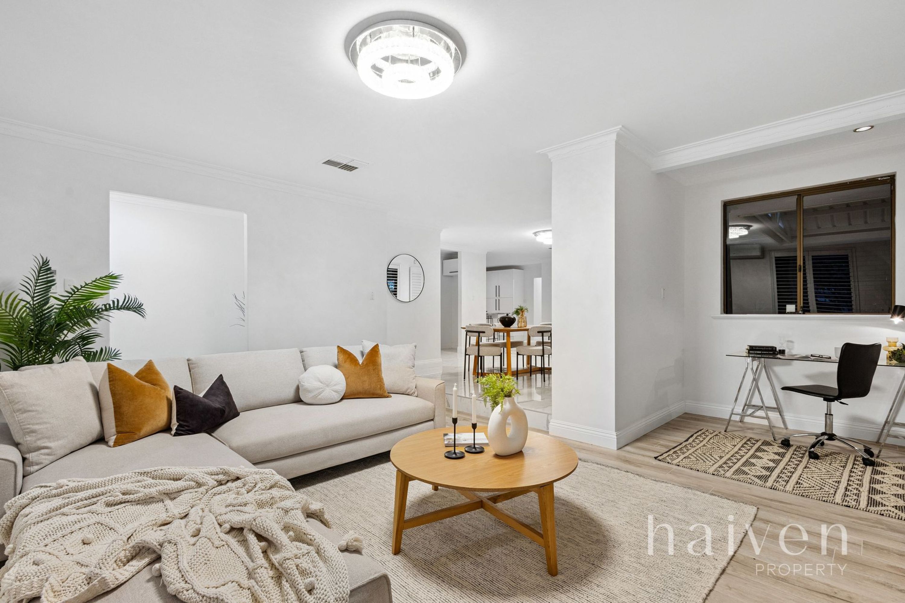 14 Trevithick Close, Stirling - Thumbnail 5
