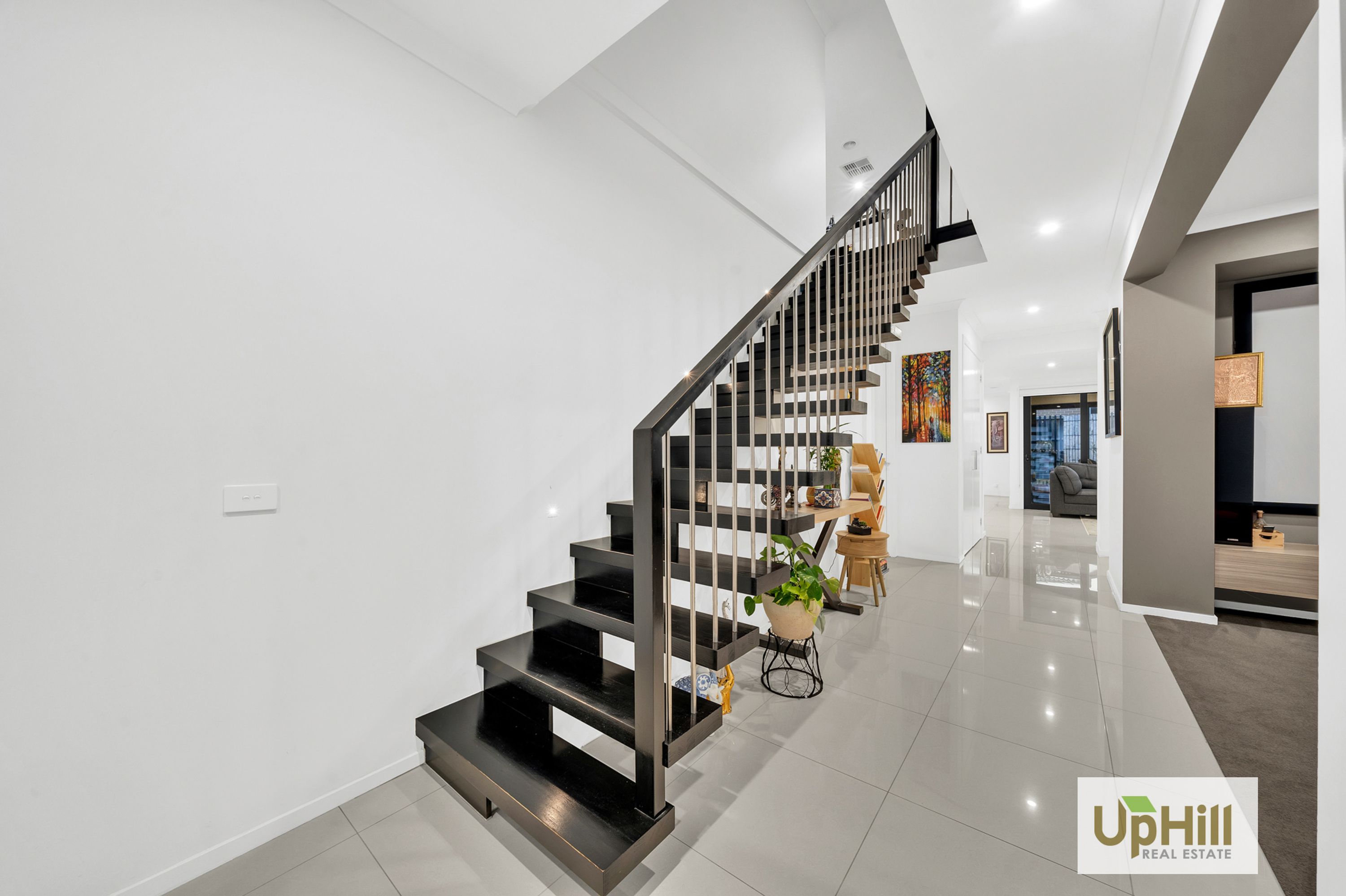 43 Newgrange Boulevard, Clyde North - Thumbnail 3