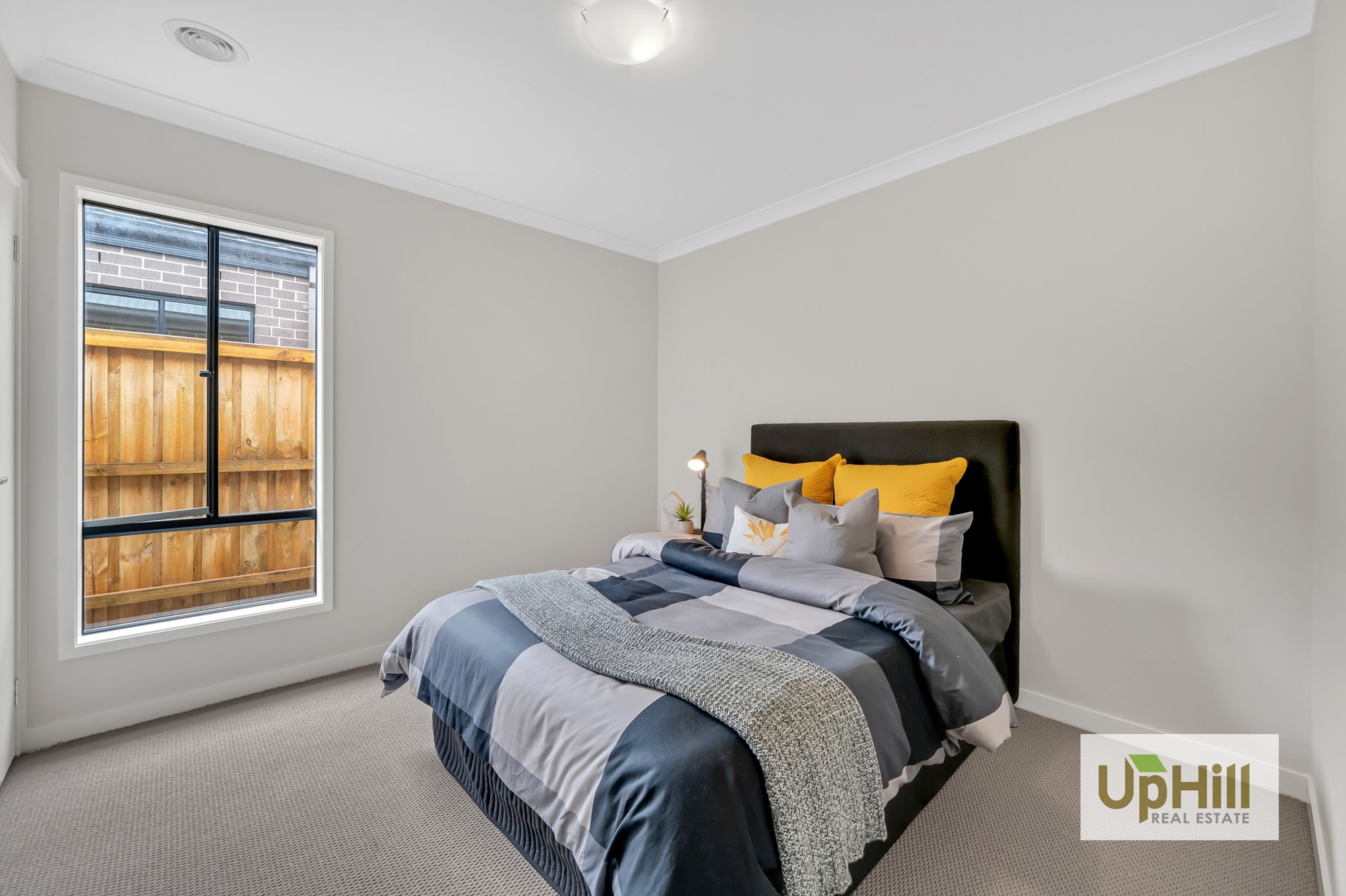 558 Heather Grove, Clyde North - Thumbnail 8