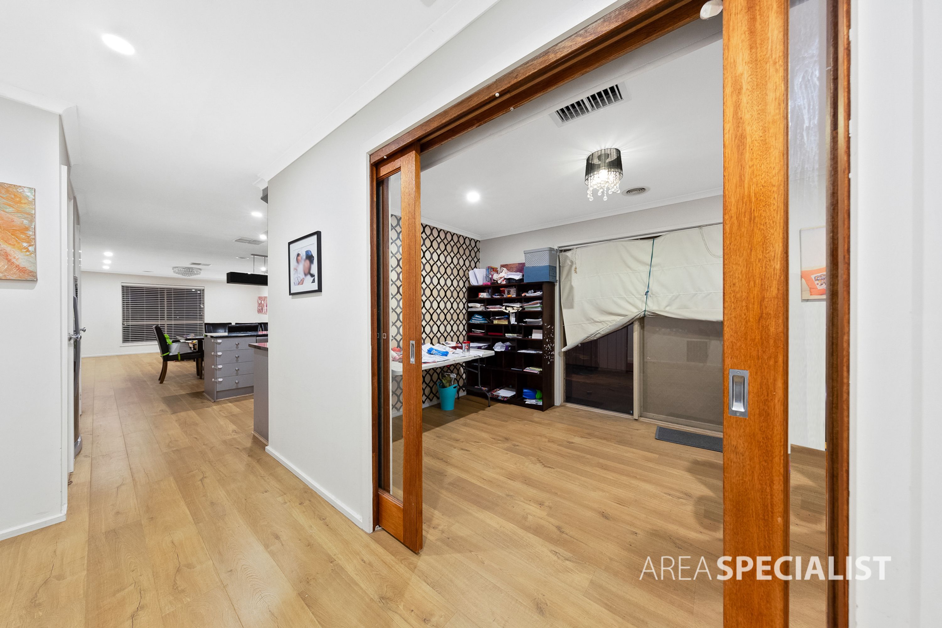 16 Burke Road, Burnside Heights VIC 3023, Burnside Heights - Thumbnail 3
